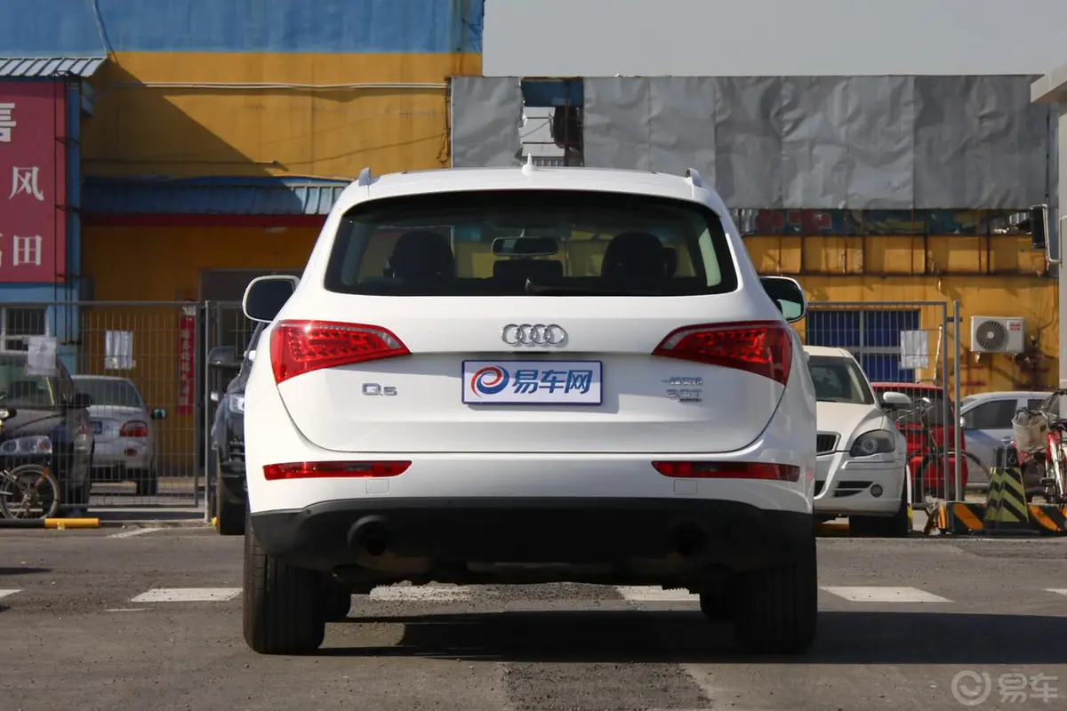 奥迪Q52.0 TFSI 舒适型外观