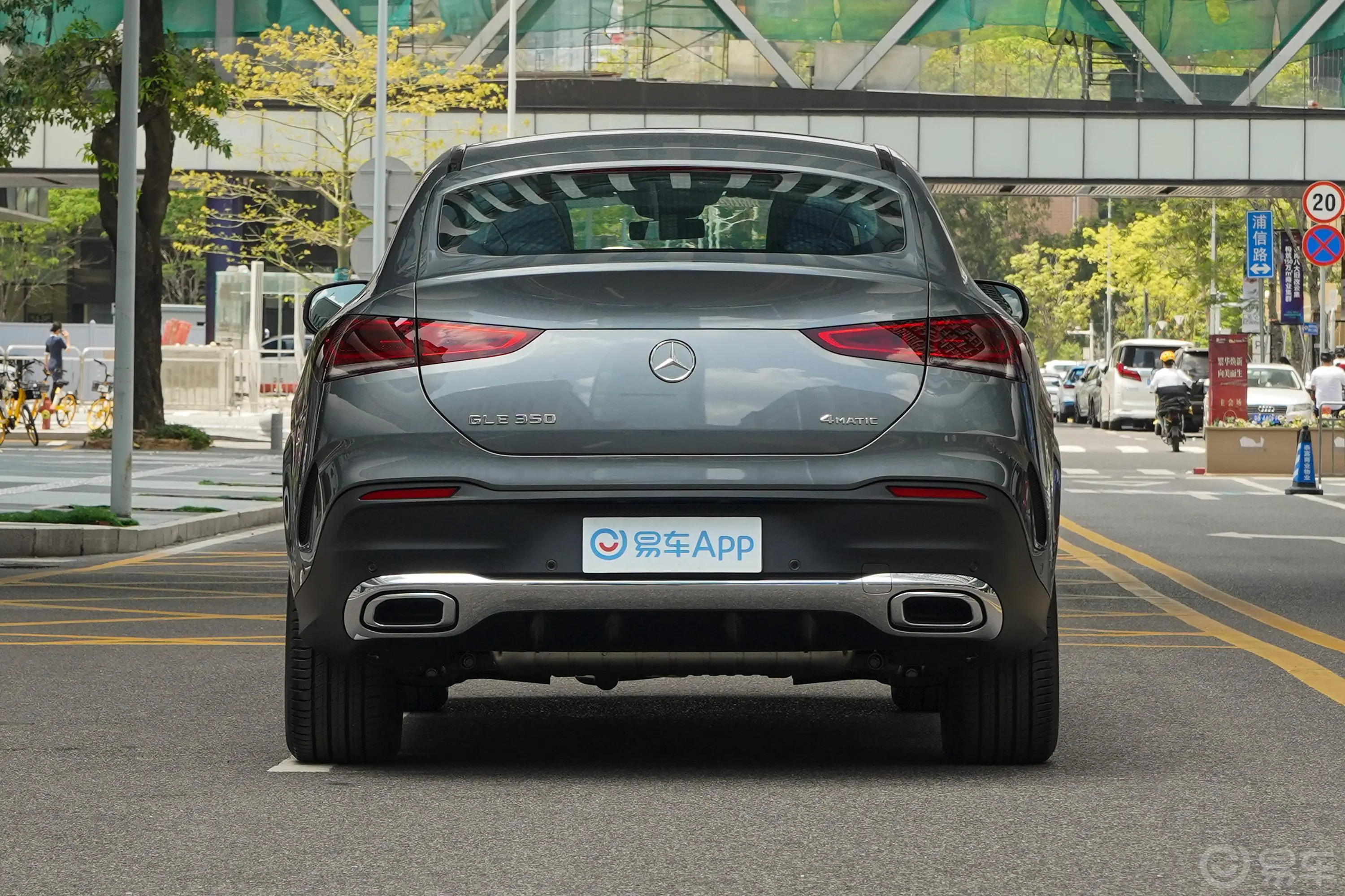 奔驰GLE轿跑GLE 350 4MATIC 轿跑SUV 时尚型外观