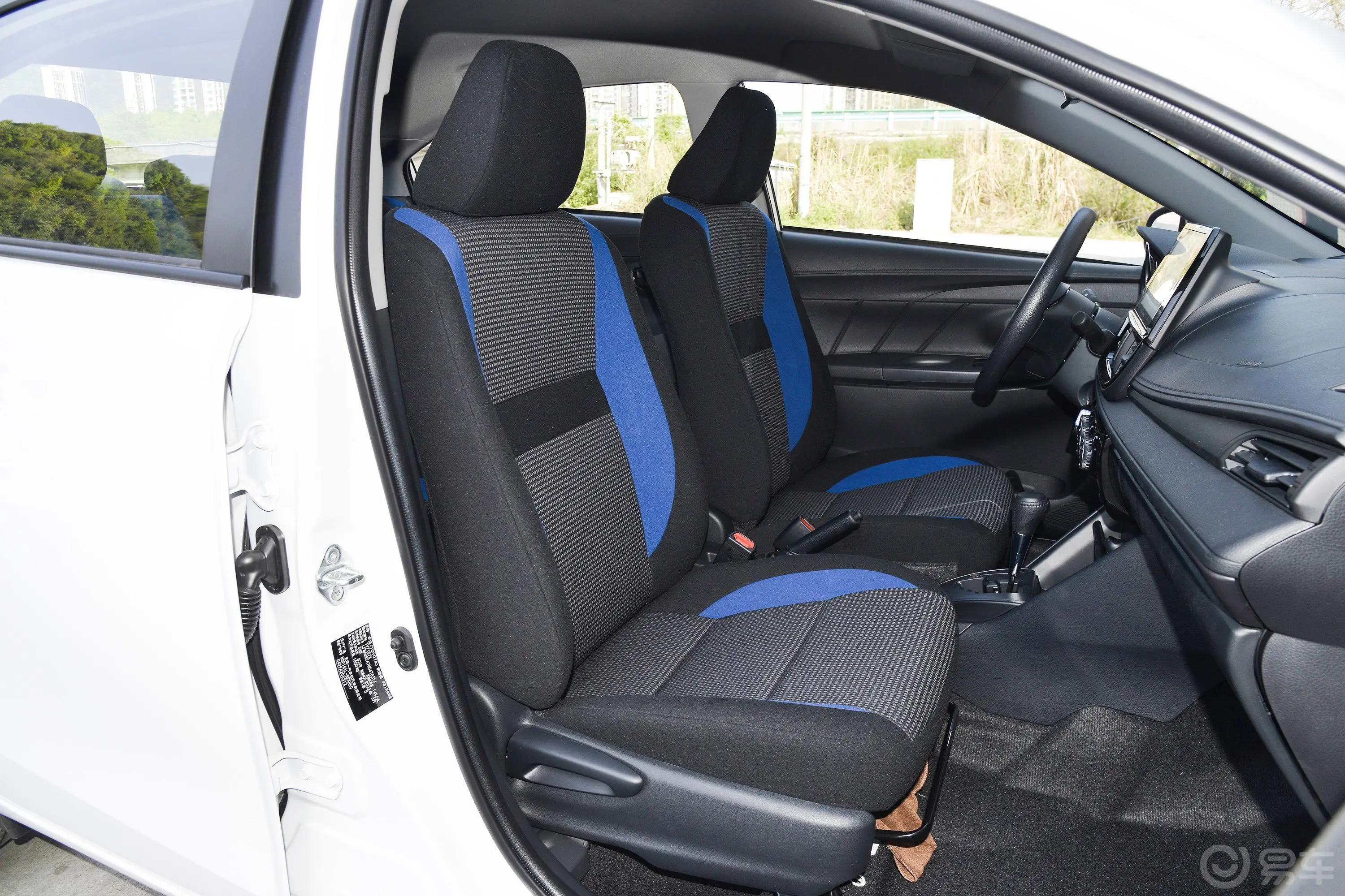 威驰1.5L CVT创行CARE版副驾驶座椅