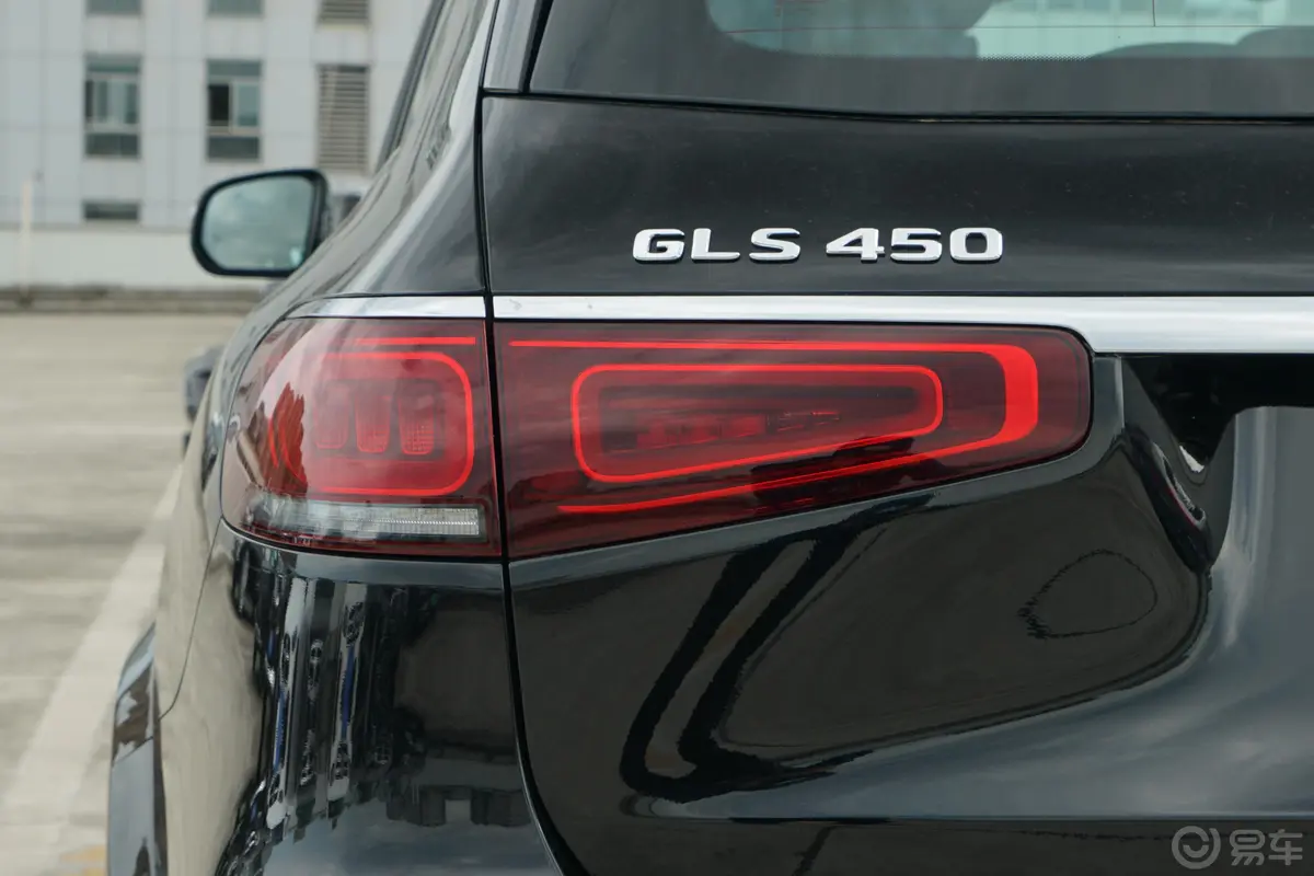 奔驰GLS改款 GLS 450 4MATIC 豪华型外观