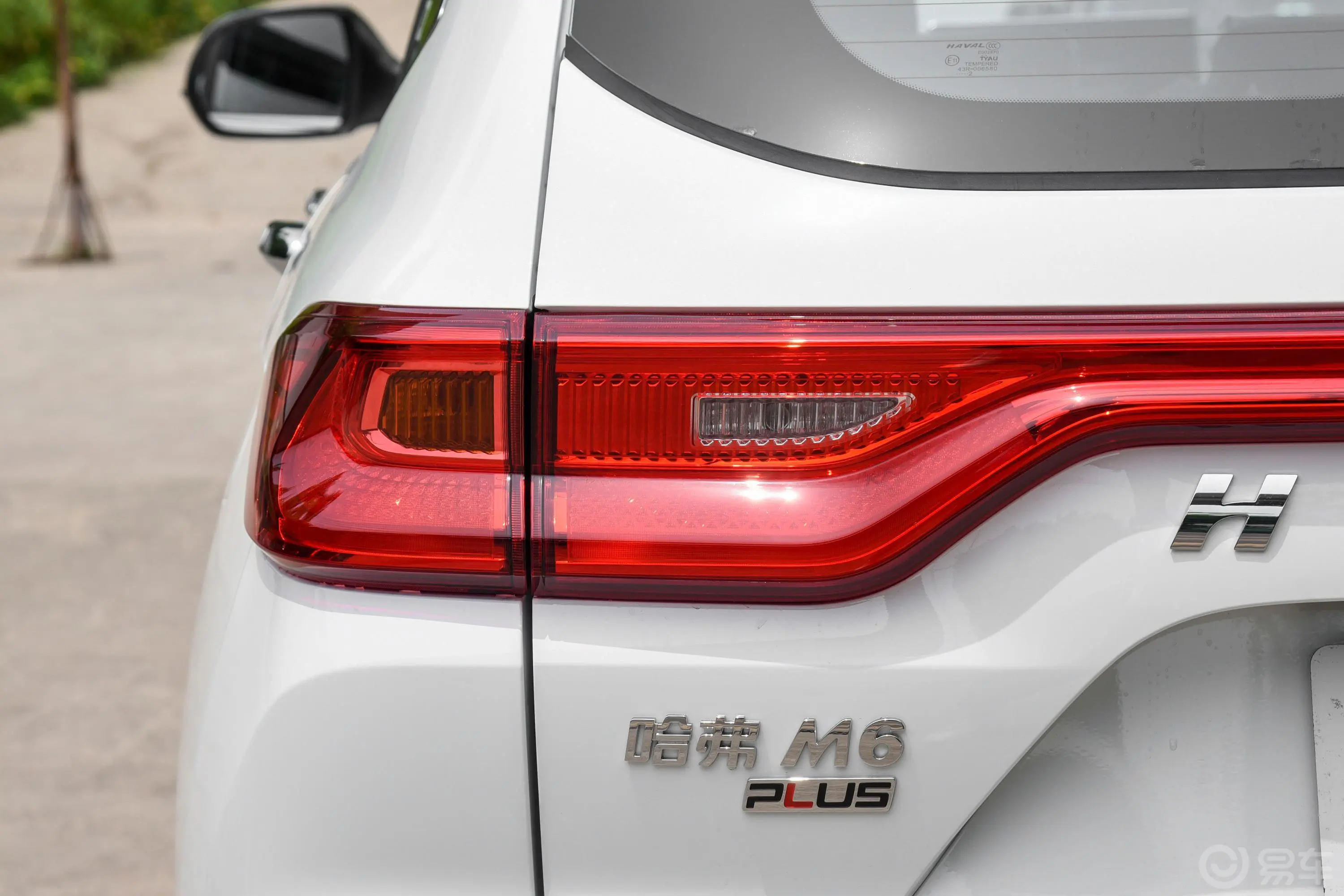 哈弗M6PLUS 1.5T 双离合智享型外观灯组