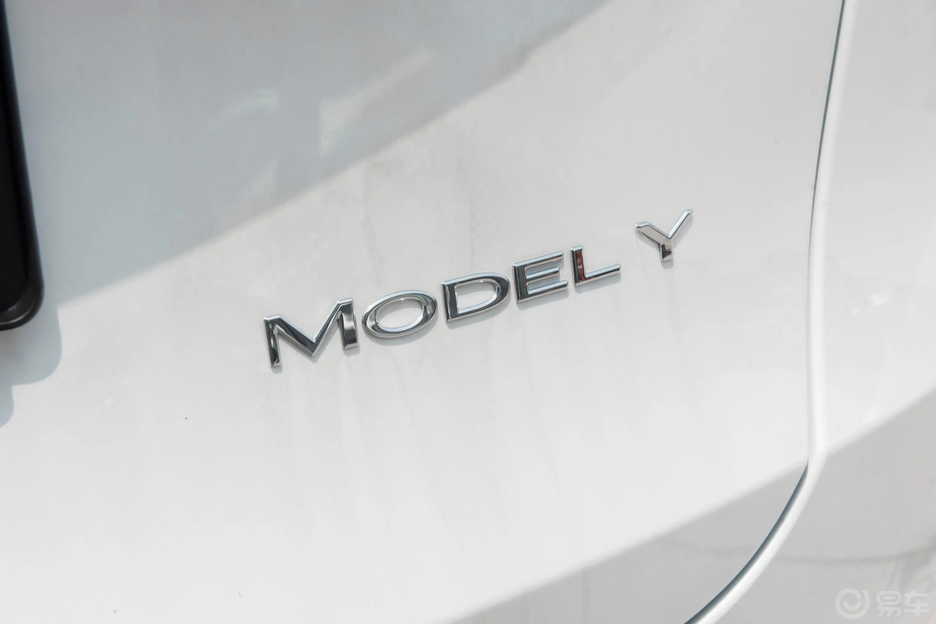 Model Y545km 后轮驱动版外观