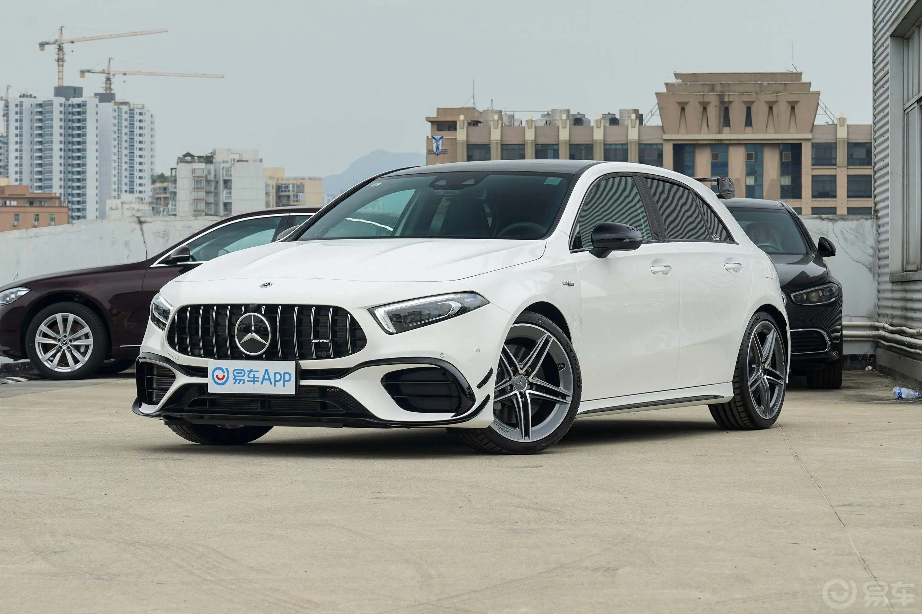 奔驰A级 AMG(进口)AMG A 45 4MATIC+外观