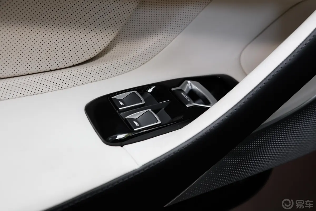 迈凯伦GT4.0T 霓虹光谱主题车窗调节整体