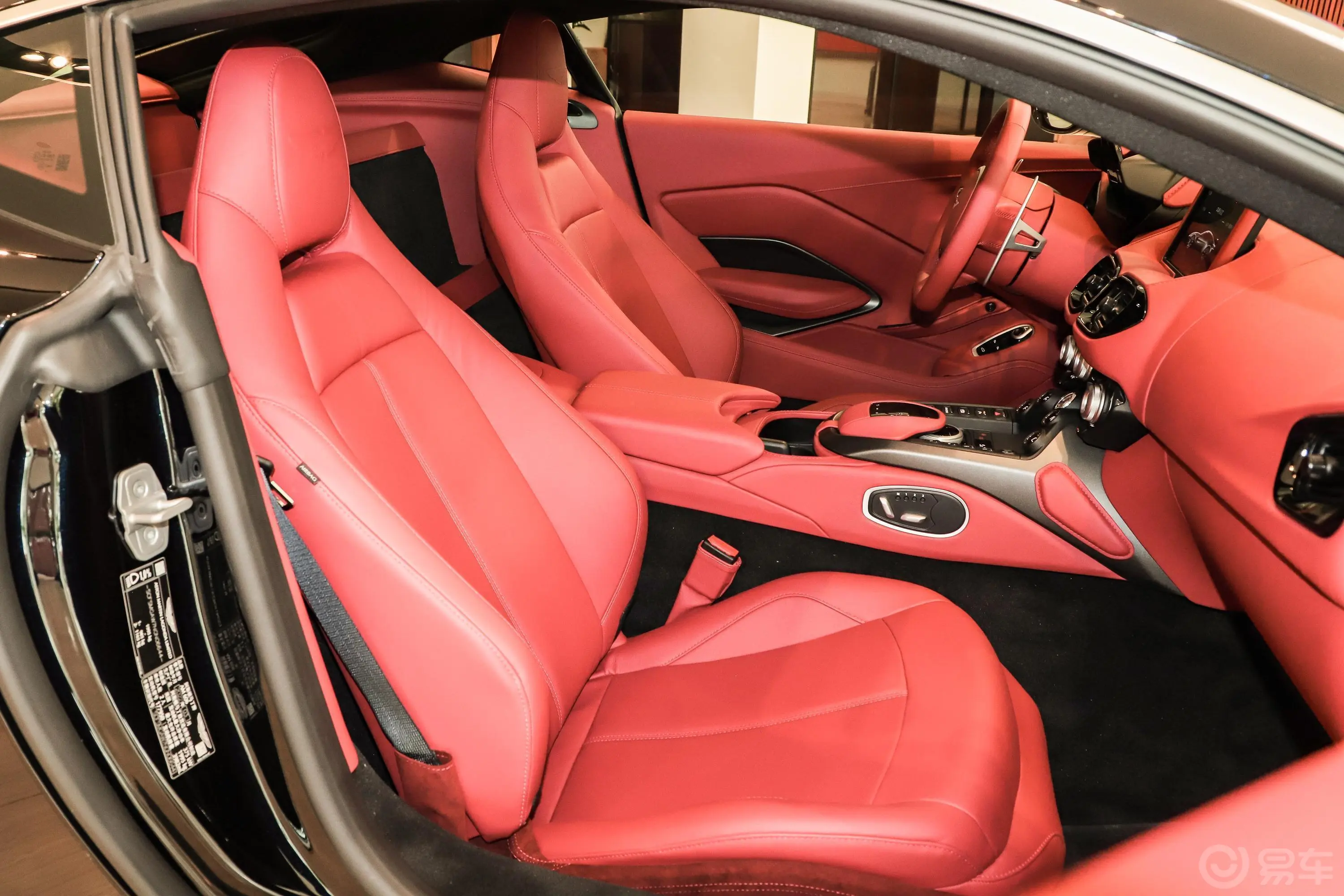 V8 Vantage4.0T V8 Coupe副驾驶座椅