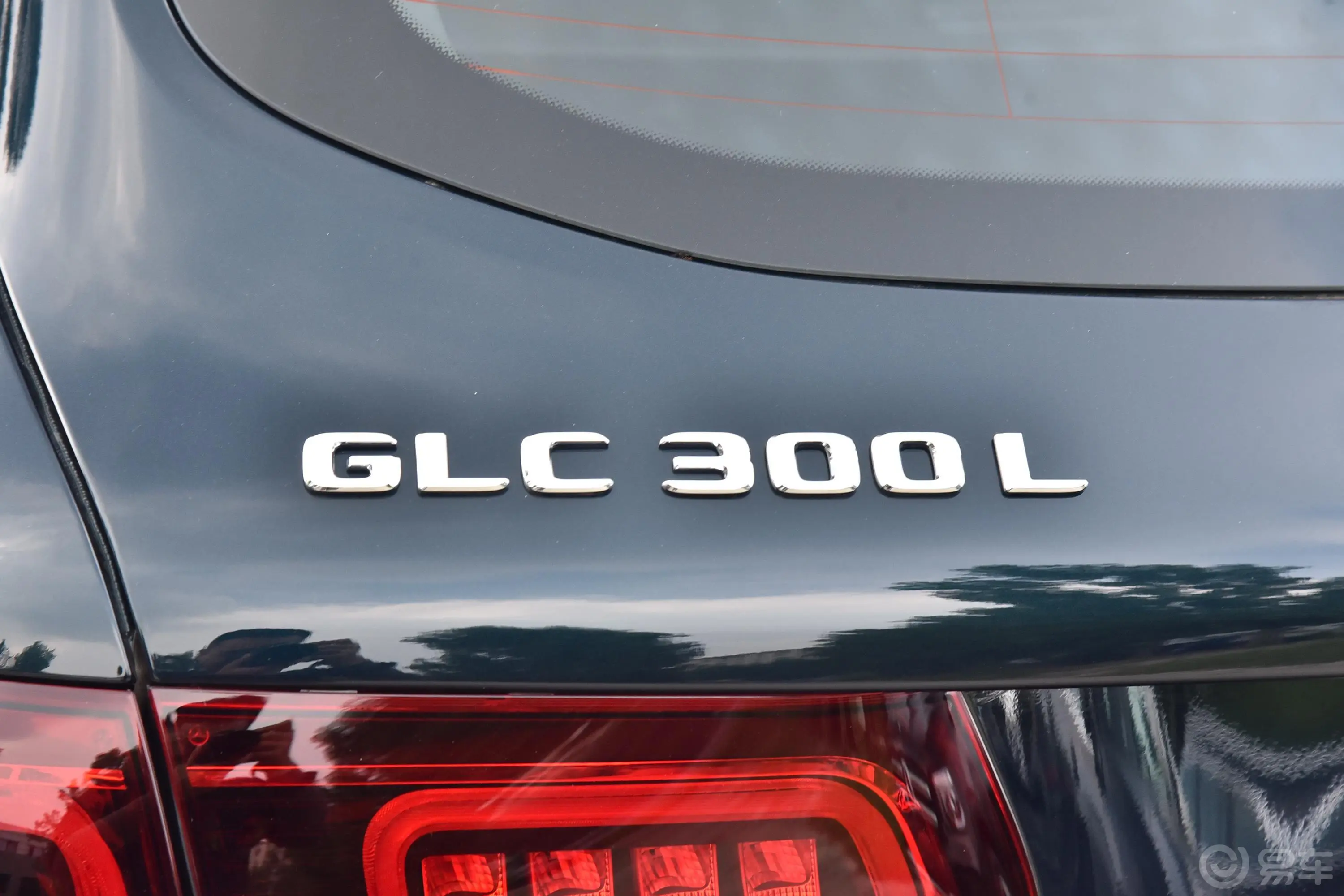 奔驰GLC改款 GLC 300 L 4MATIC 动感型臻藏版外观细节