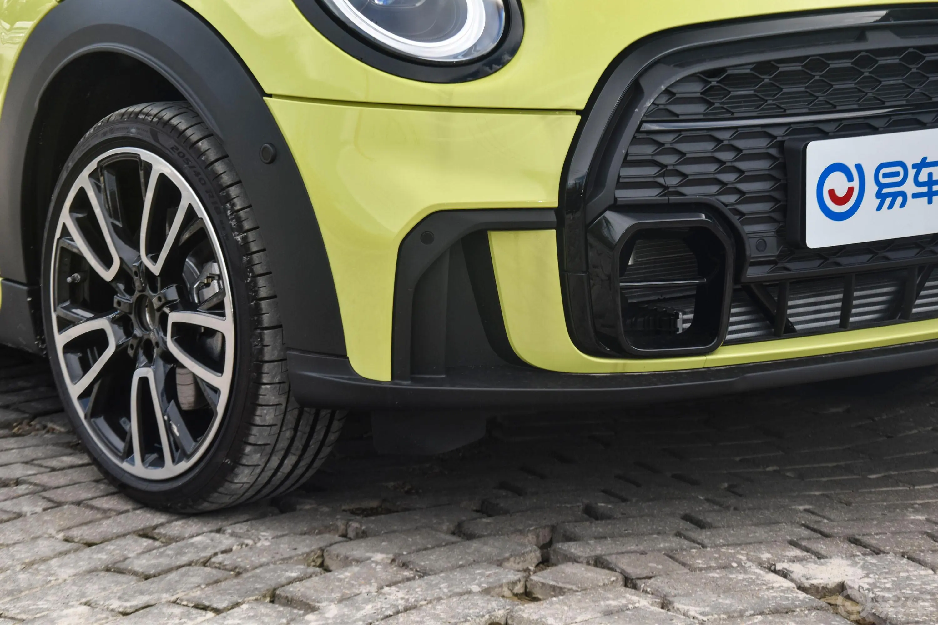 MINI CABRIO2.0T COOPER S CABRIO 赛车手外观