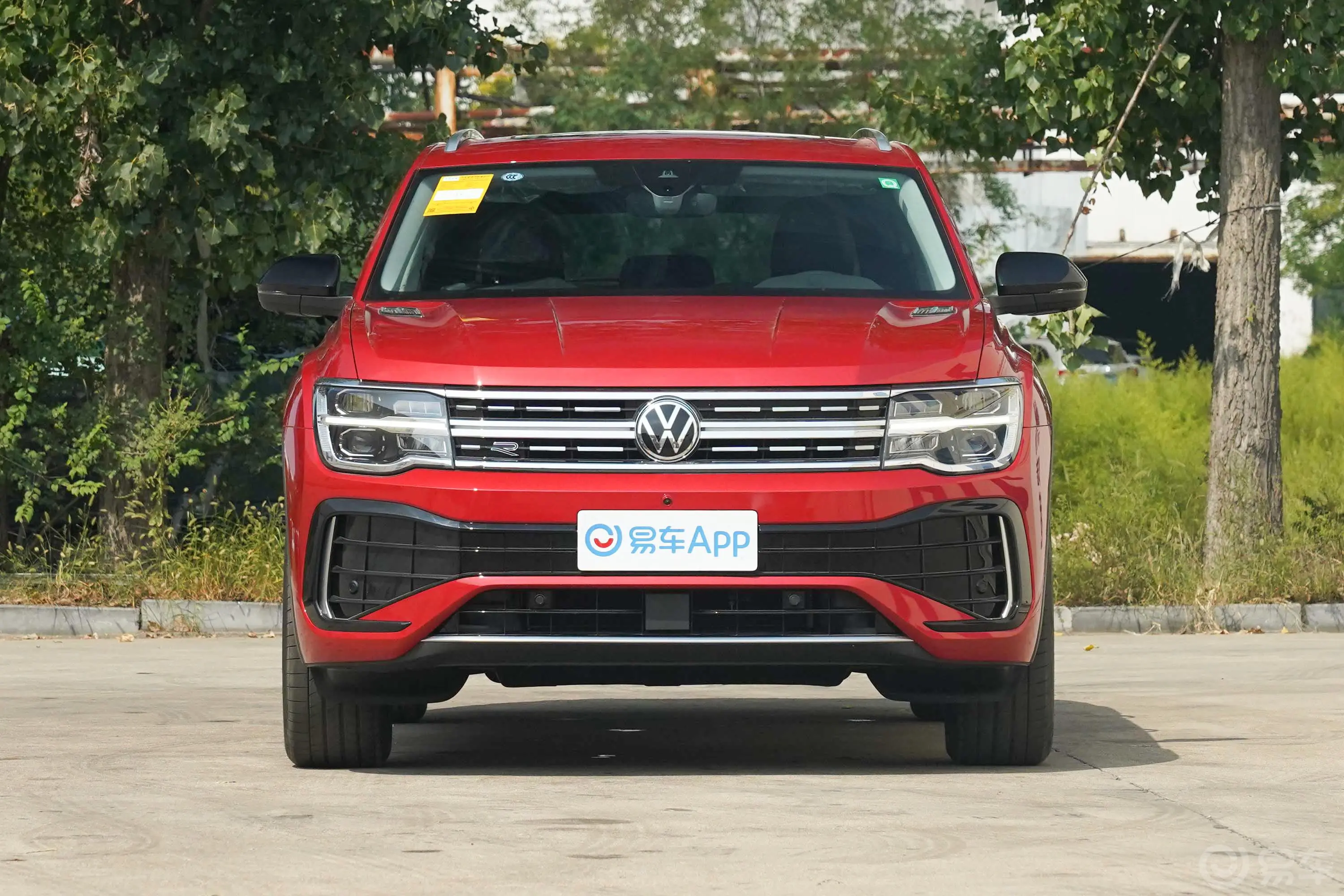 途昂X380TSI 四驱尊崇豪华版正前水平