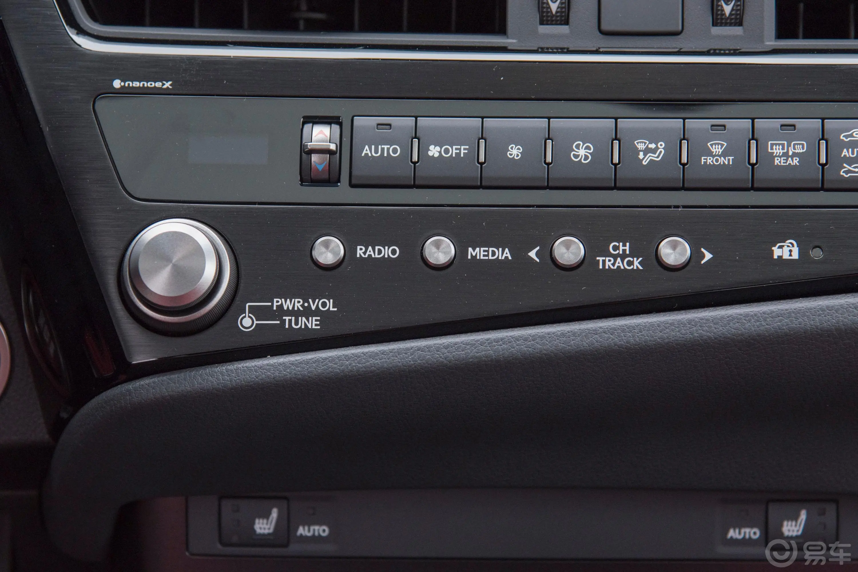 雷克萨斯ES260 F SPORT音响