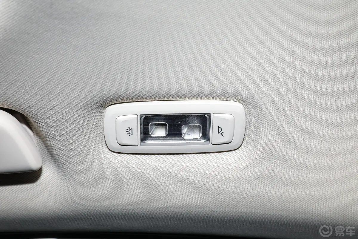 宝马5系改款二 530Li xDrive 豪华套装后排功能