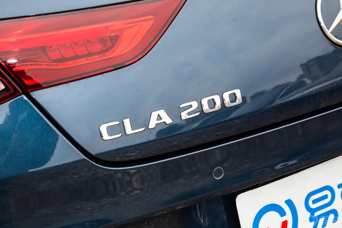 奔驰CLA级CLA 200 五门猎跑车外观细节