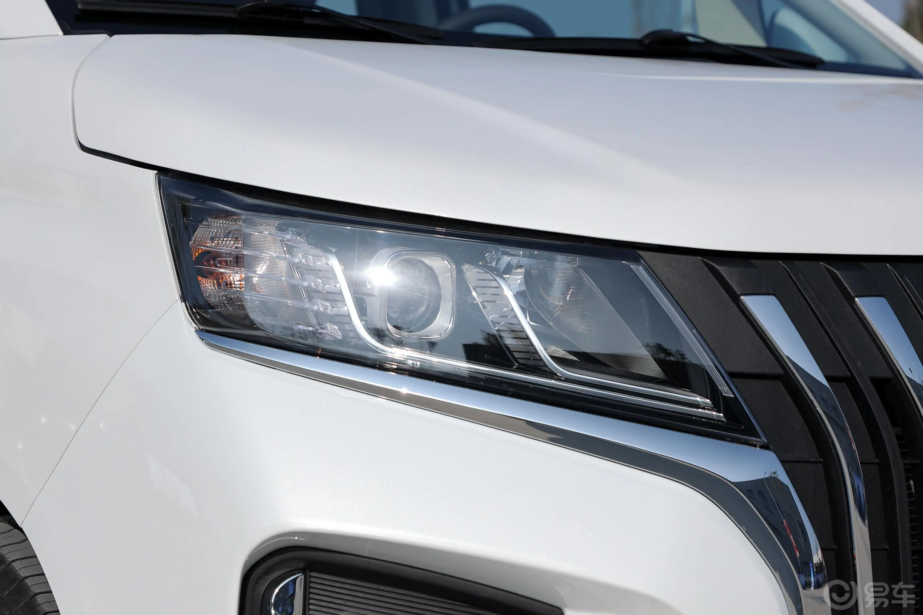 锐胜王牌M71.6L 长轴精英型 7座外观灯组