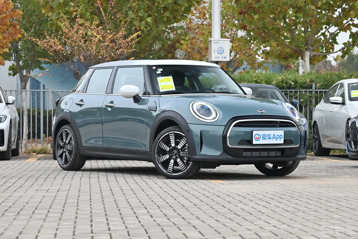 MINI1.5T COOPER 弧光特别版 五门版环保标识