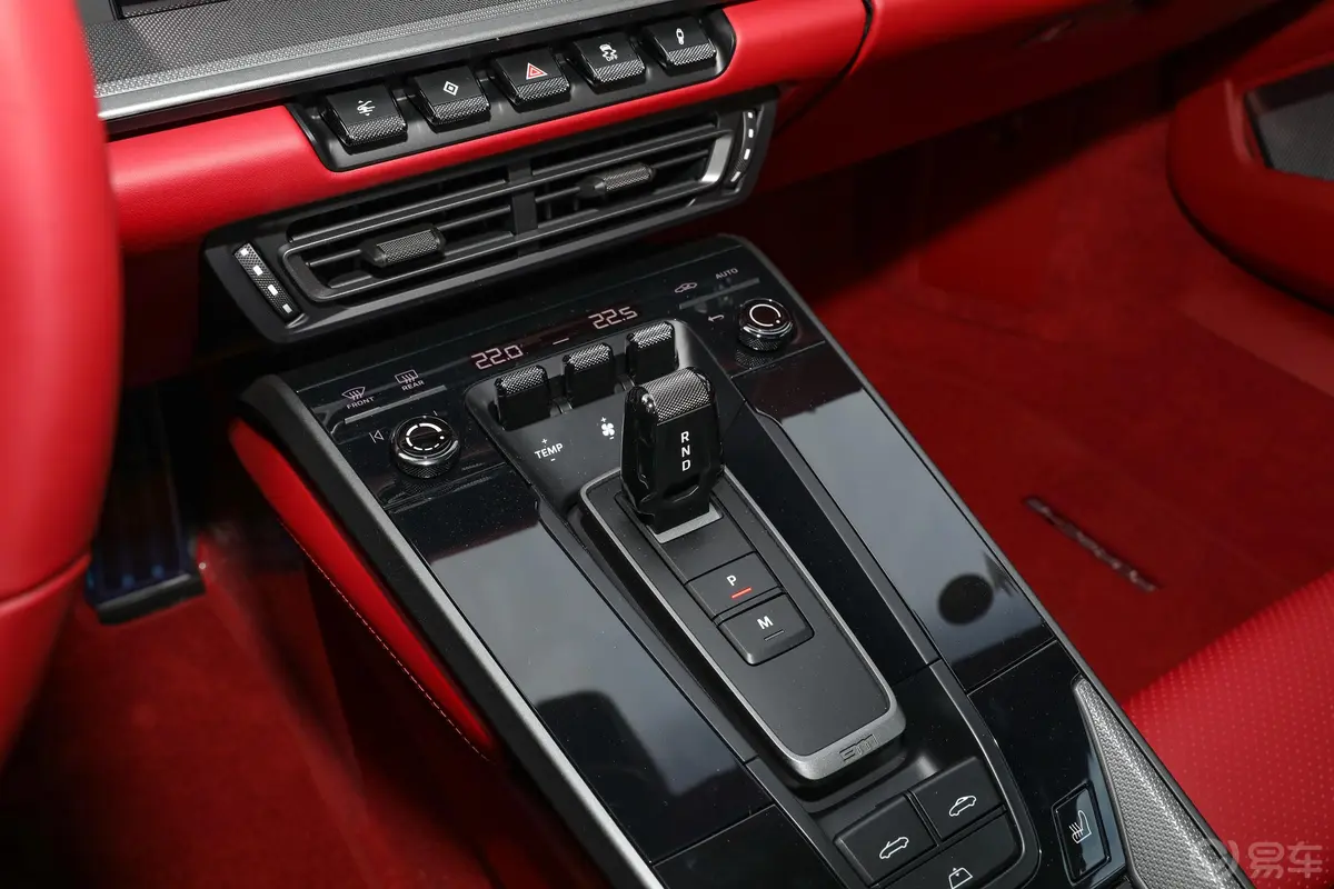 保时捷911Carrera Cabriolet 3.0T换挡杆