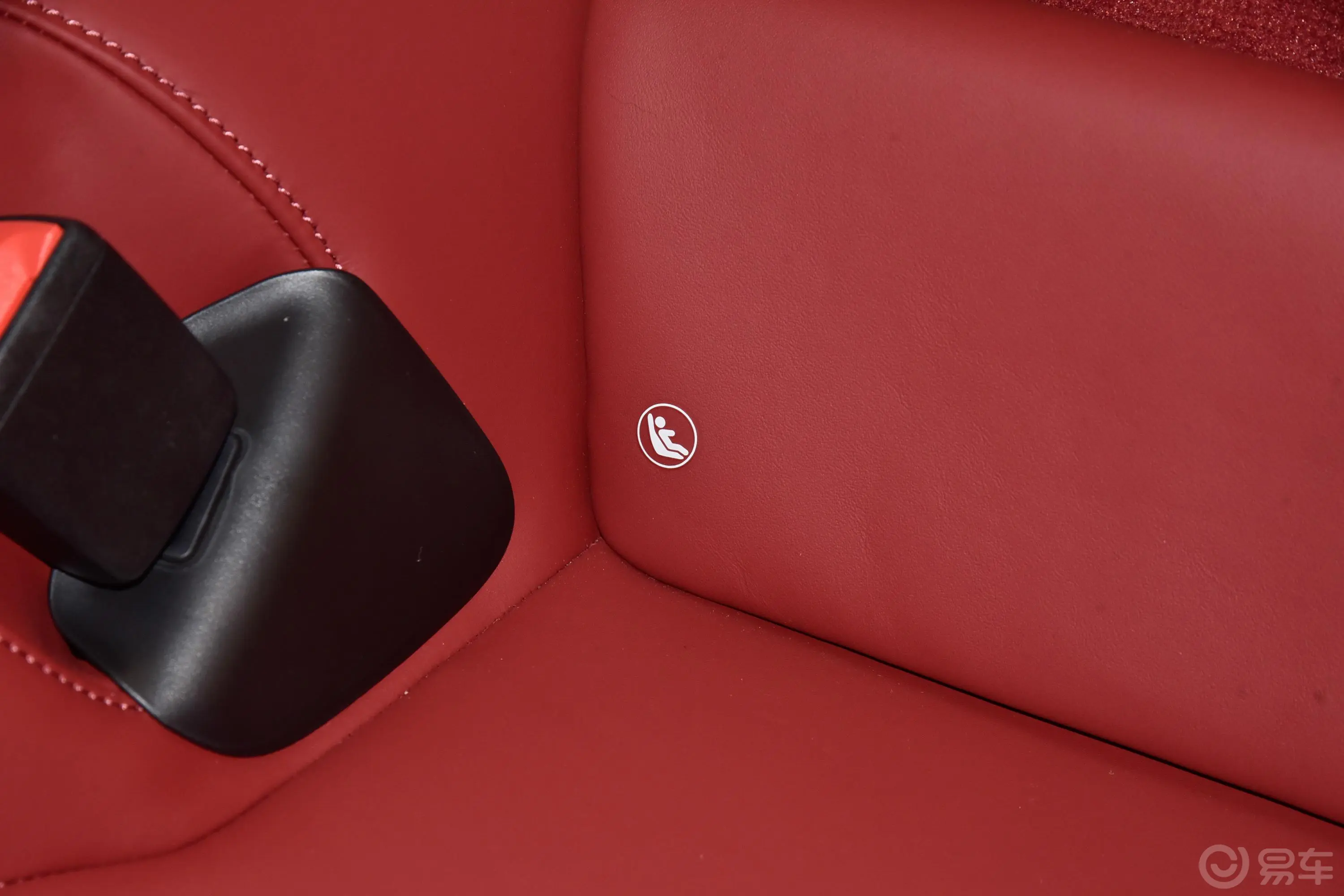 保时捷911Carrera 4S 3.0T儿童座椅接口