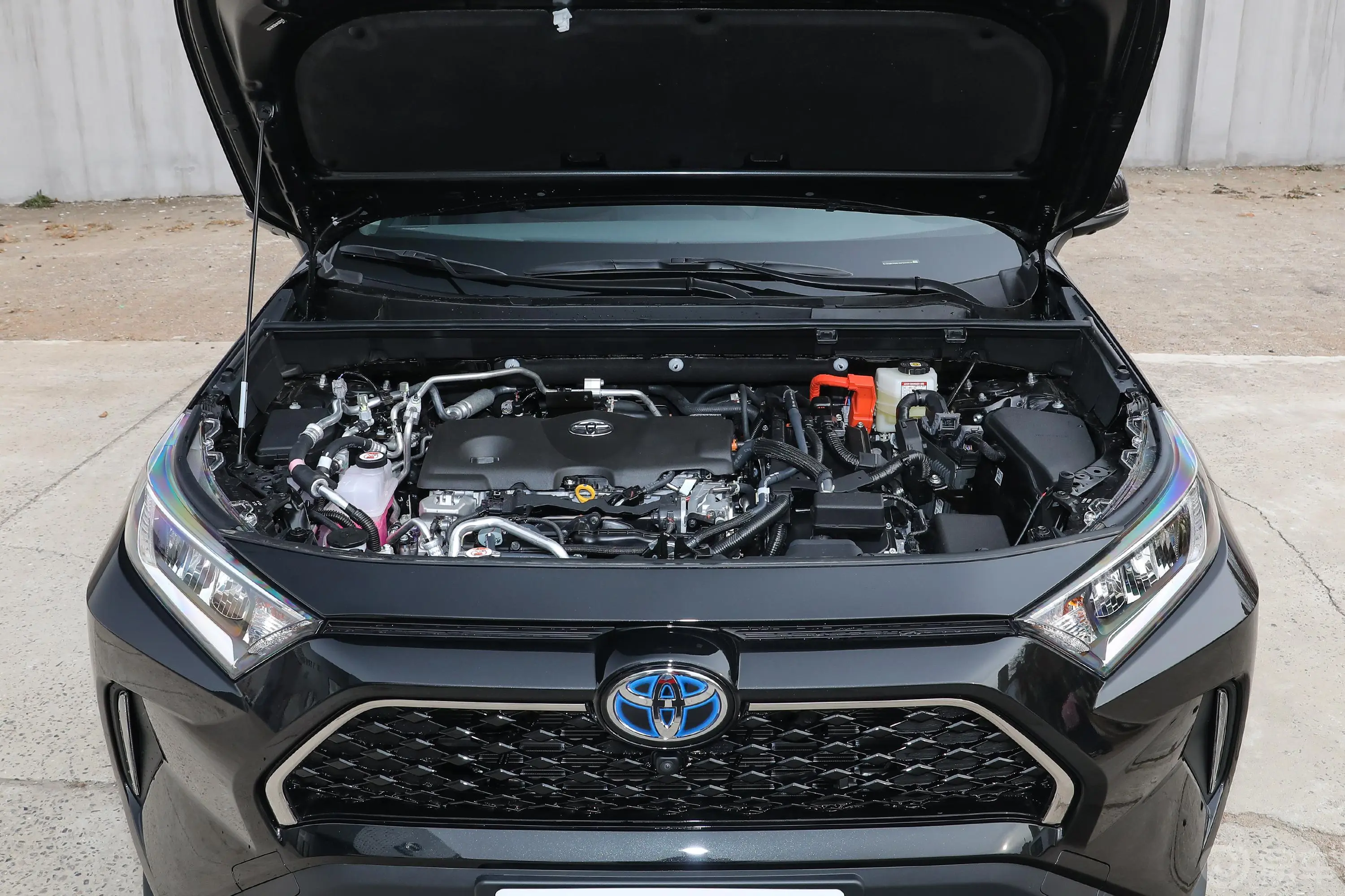 RAV4荣放 双擎E+2.5L 两驱精英Pro发动机舱整体