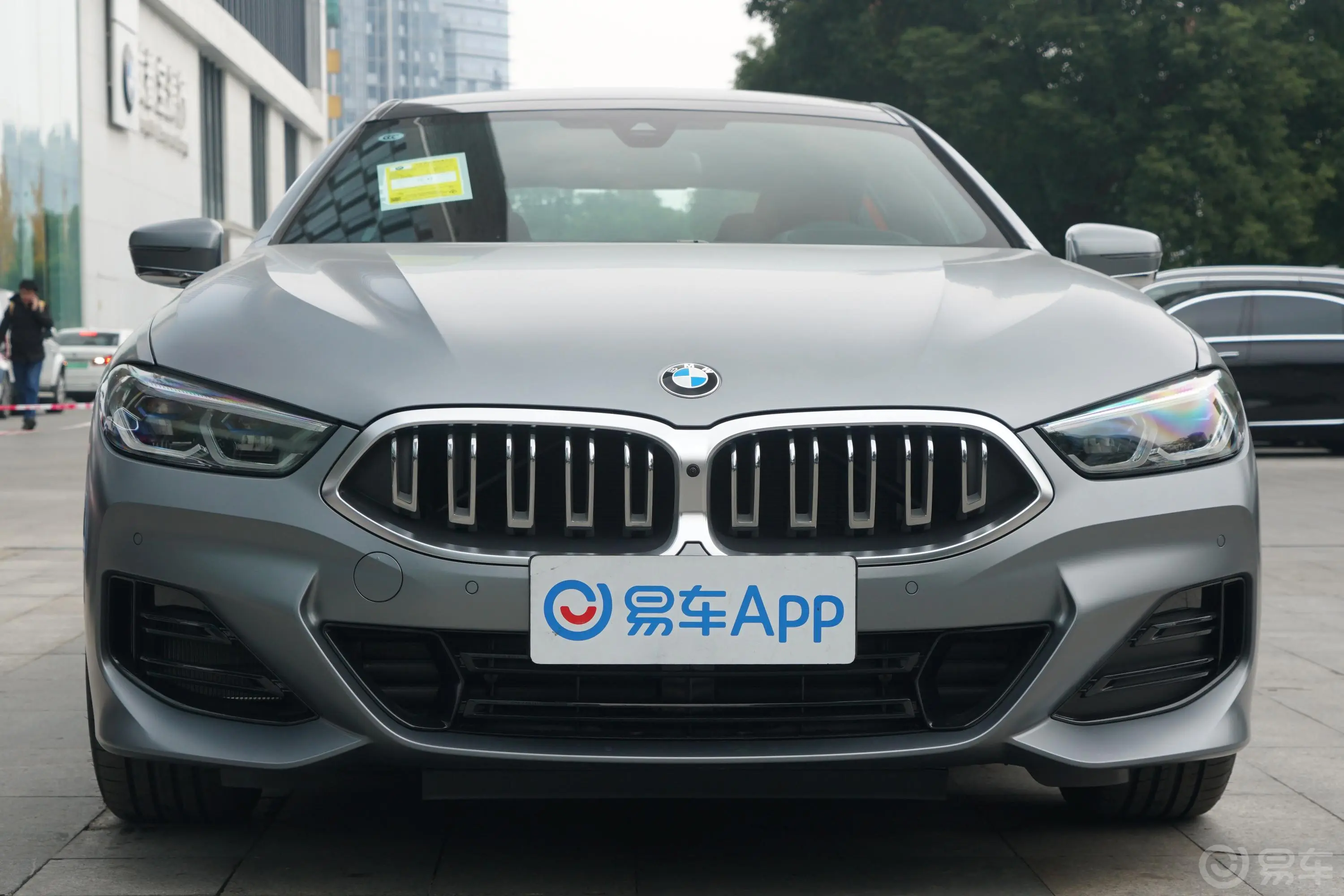 宝马8系四门轿跑车 840i xDrive M运动套装外观细节