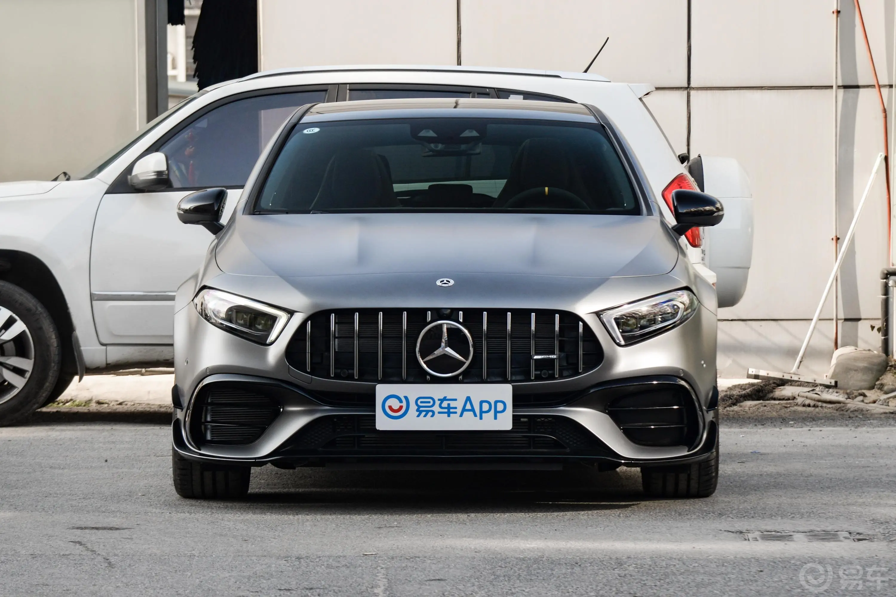 奔驰A级 AMG(进口)AMG A 45 S 4MATIC+正前水平