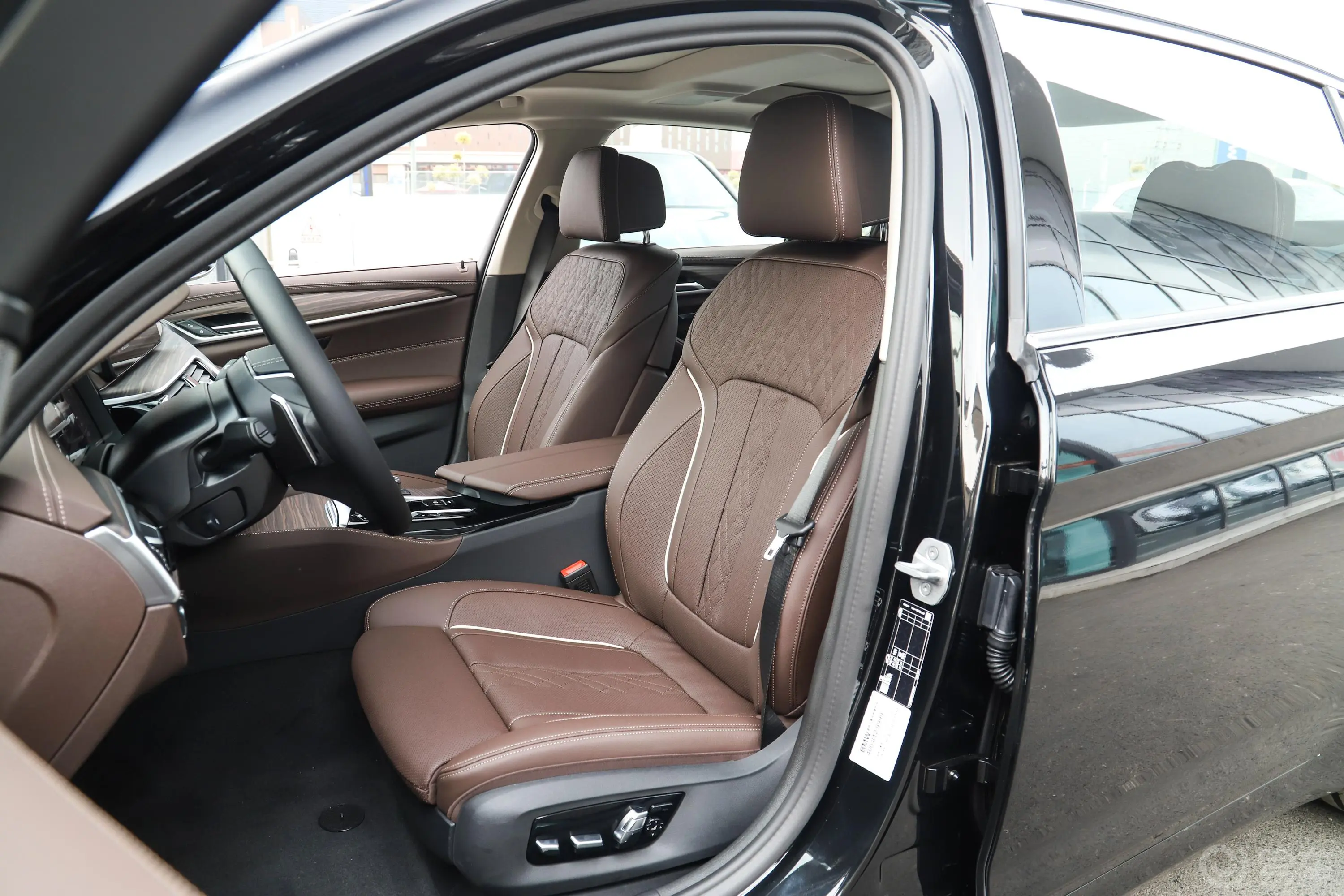 宝马5系530Li 尊享型 豪华套装驾驶员座椅