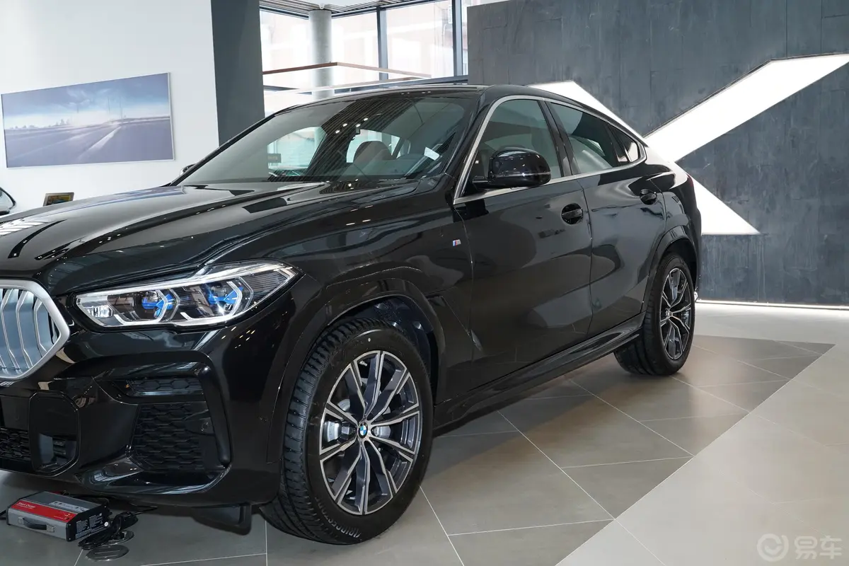 宝马X6xDrive40i M运动套装外观细节