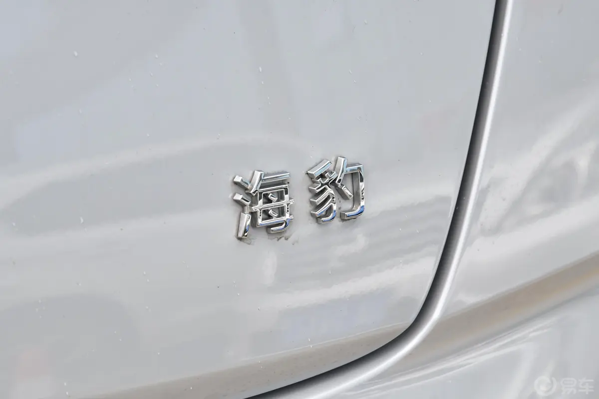 海豹EV 550km 后驱标准续航尊贵型外观细节