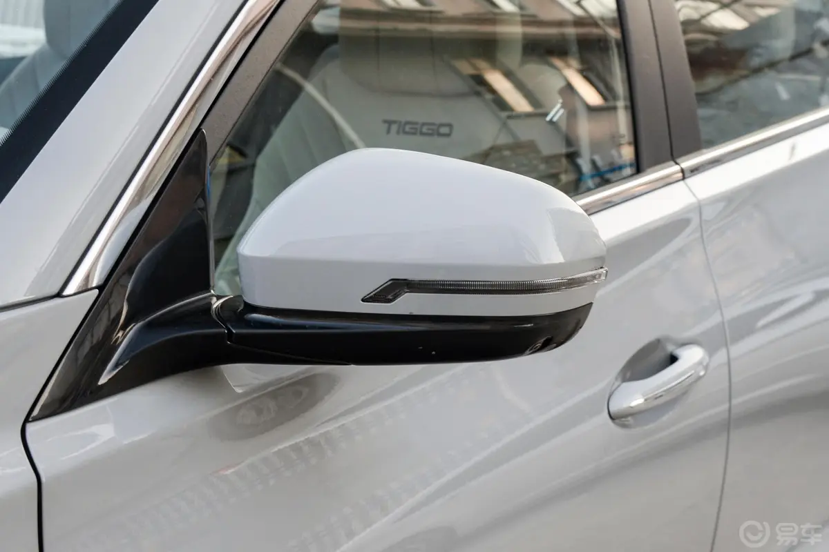 瑞虎8 PRO新能源1.5T 80km 纵享版主驾驶后视镜背面