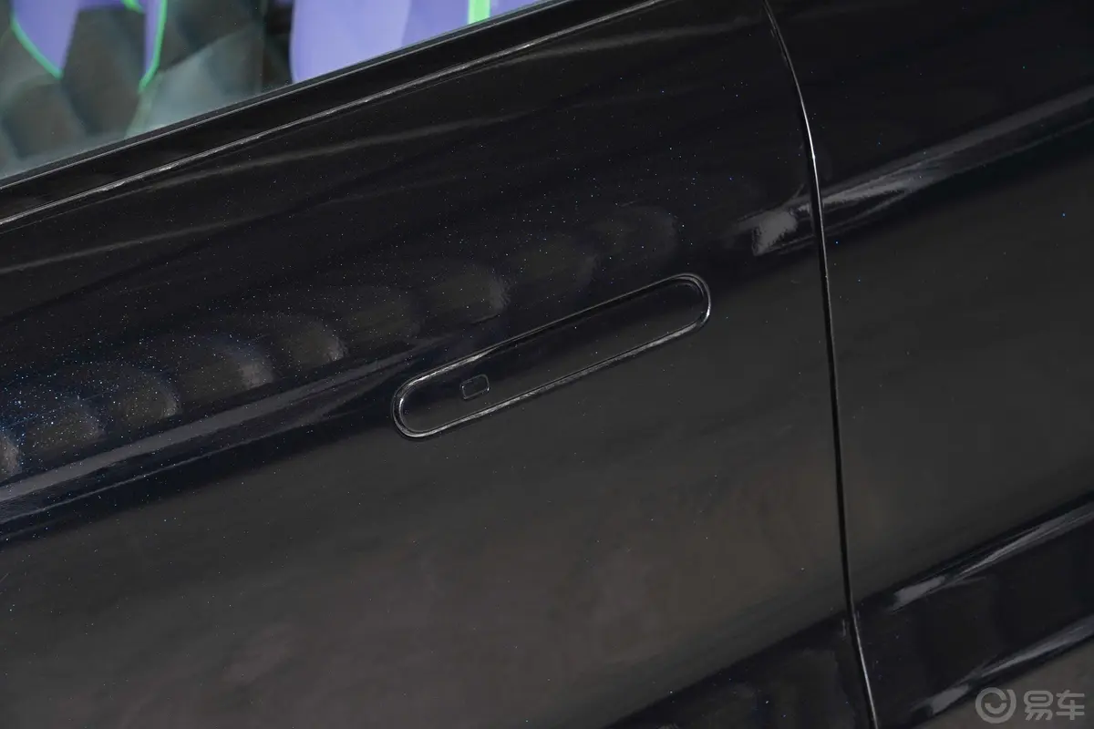 长安UNI-T第二代 运动版 1.5T 尊贵型驾驶员侧前门把手