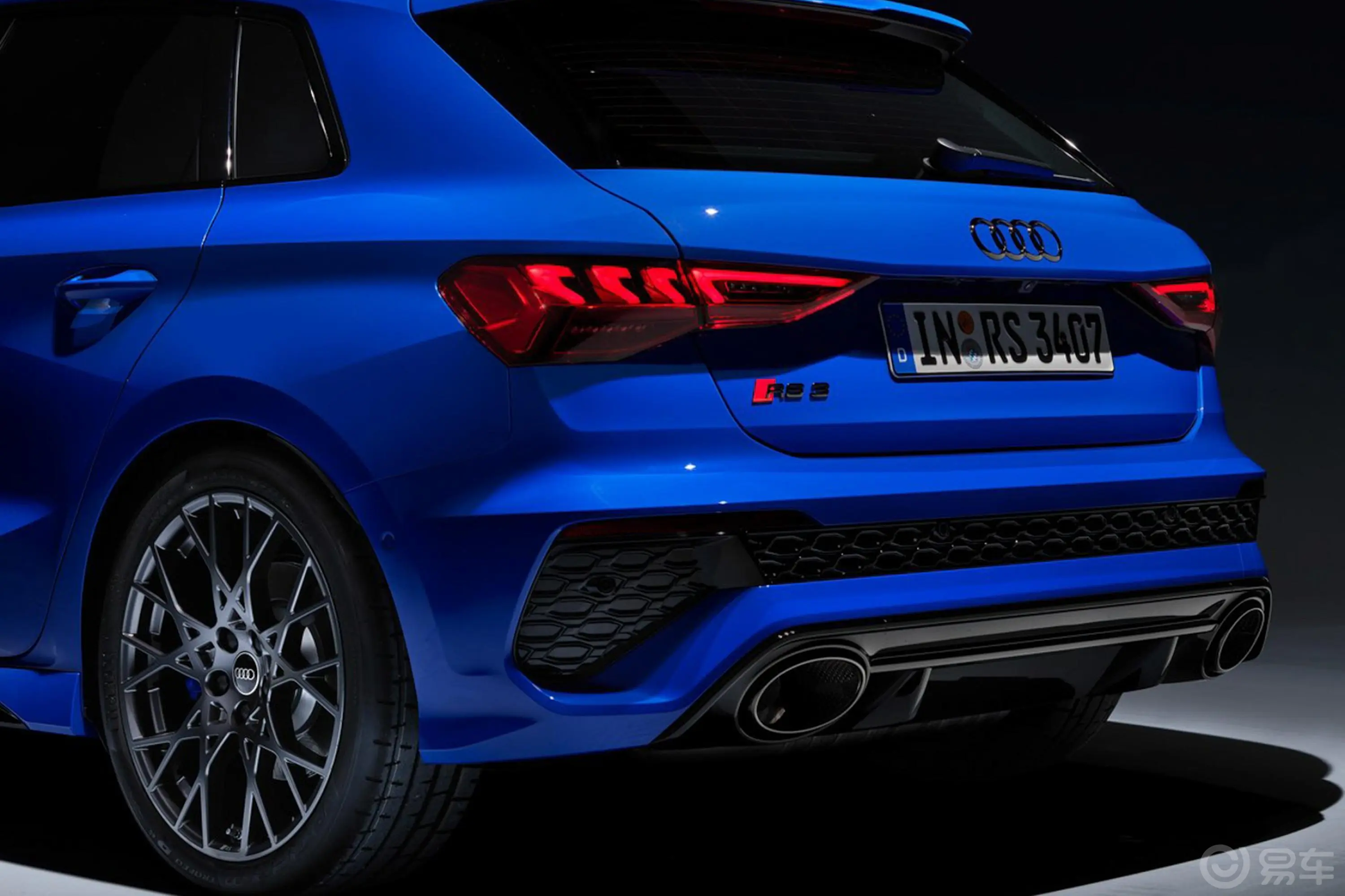 奥迪RS 3Sportback performance外观