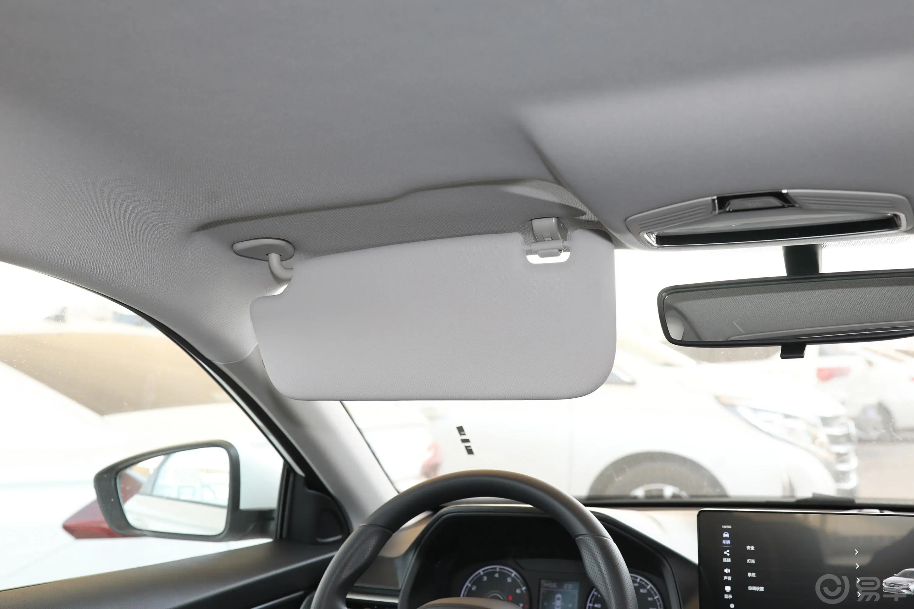 帝豪第4代 1.5L 手动亚运版驾驶位遮阳板