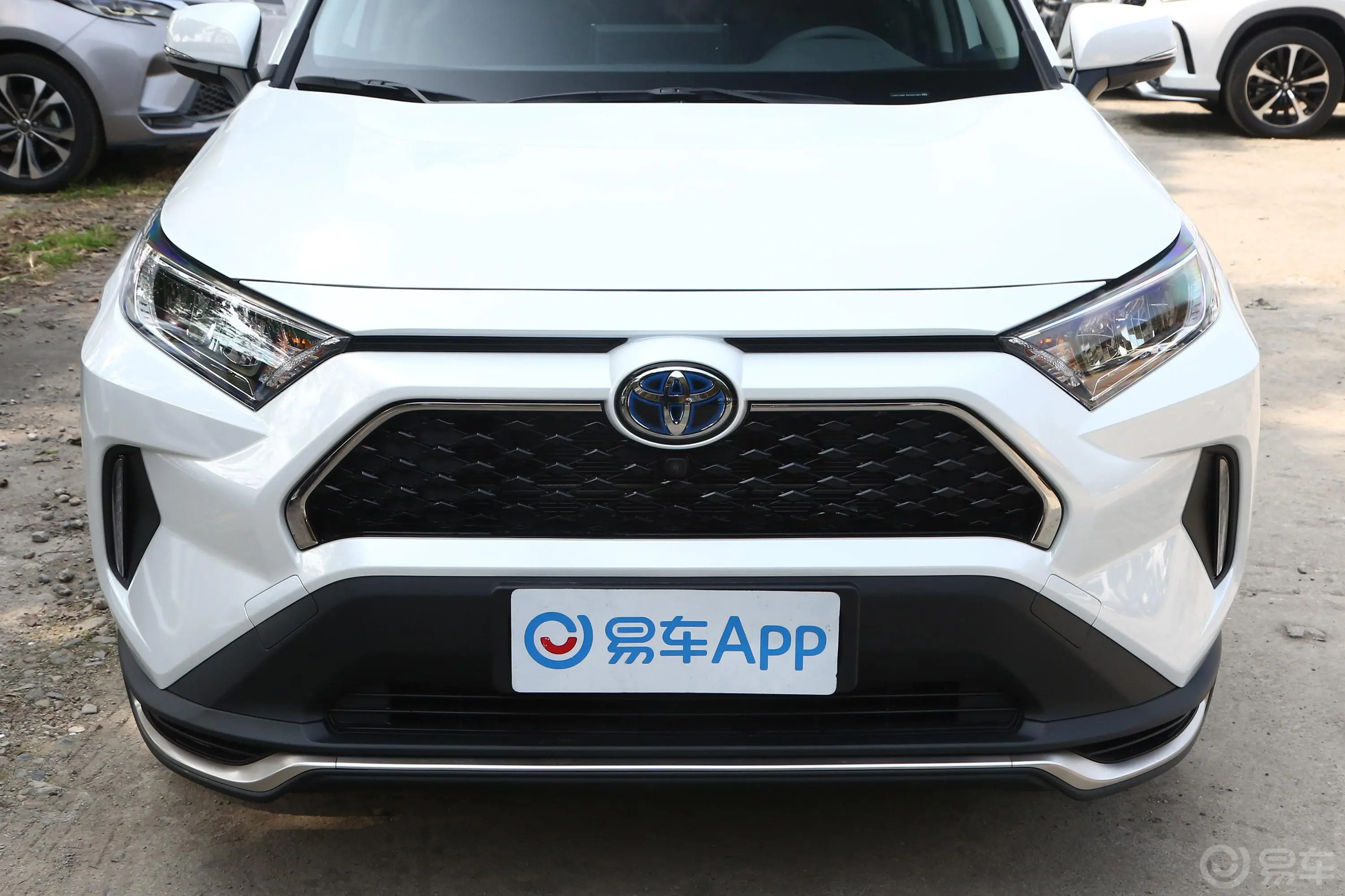 RAV4荣放 双擎E+2.5L 四驱豪华Pro外观细节