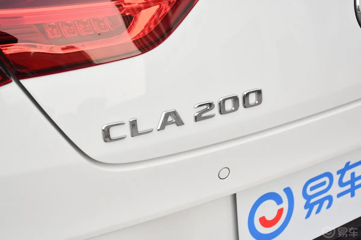 奔驰CLA级CLA 200 4MATIC外观细节
