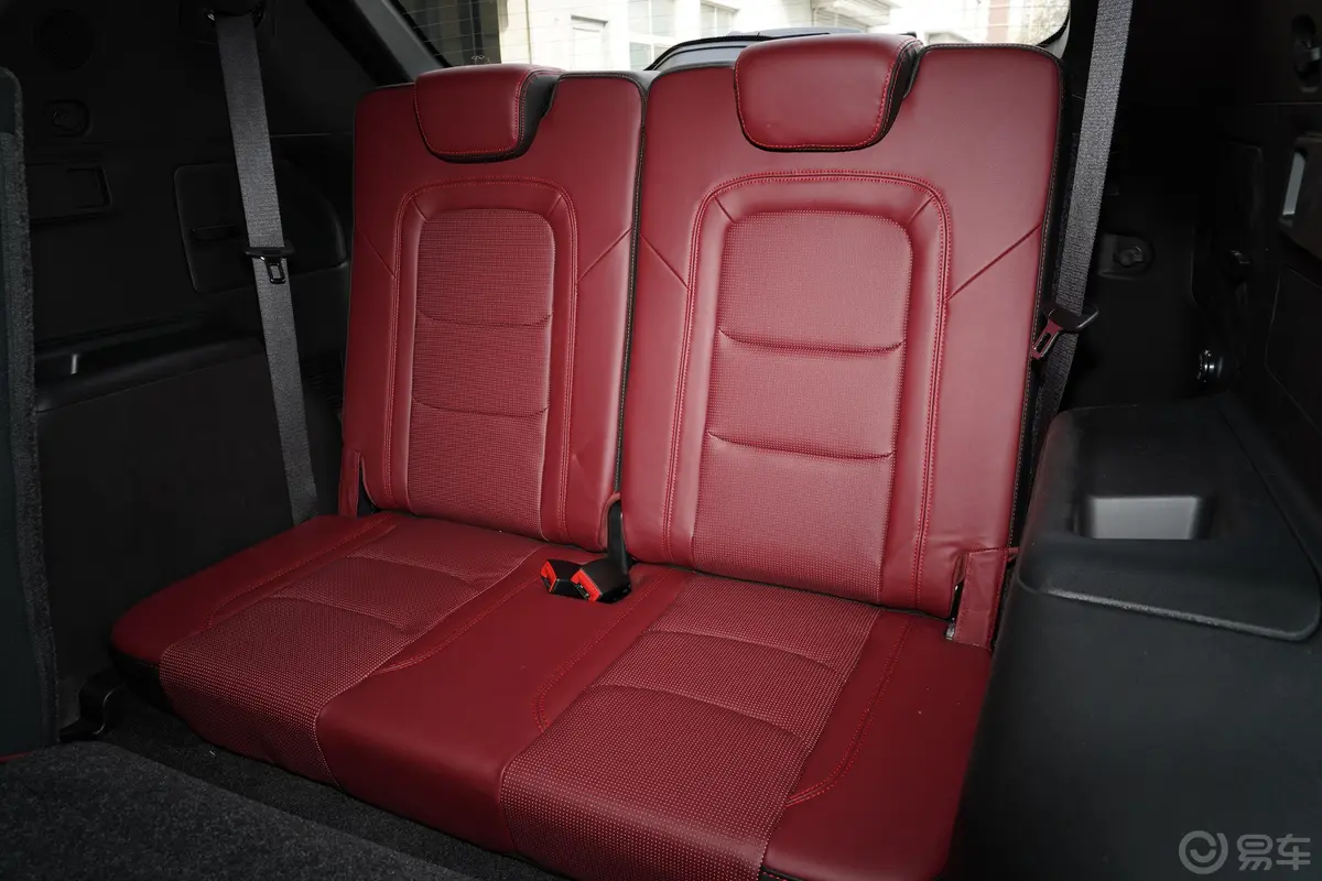 捷途X70 PLUS1.5T 双离合自强Pro 7座第三排座椅
