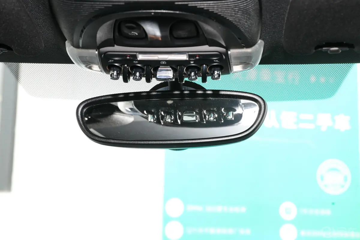 MINI CLUBMAN2.0T COOPER S 自在特别版内后视镜