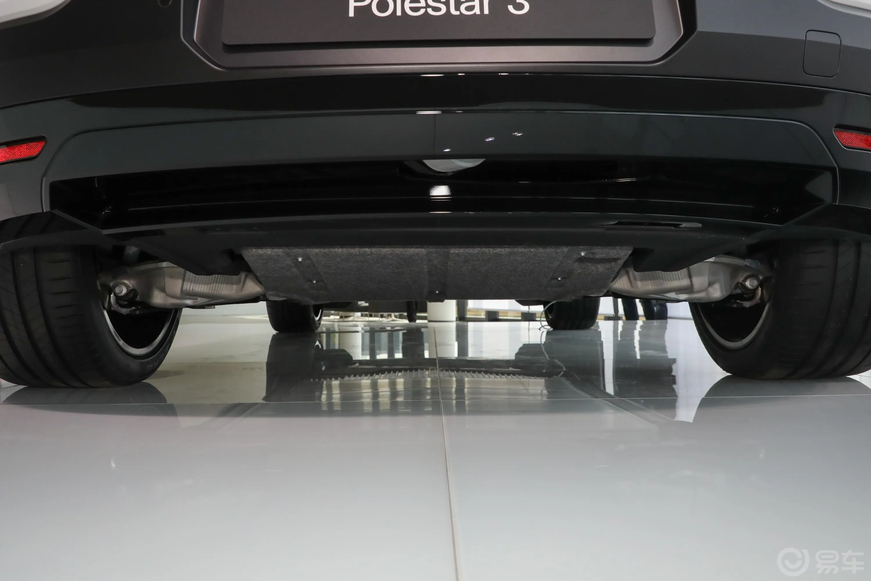 Polestar 3基本版后悬挂整体