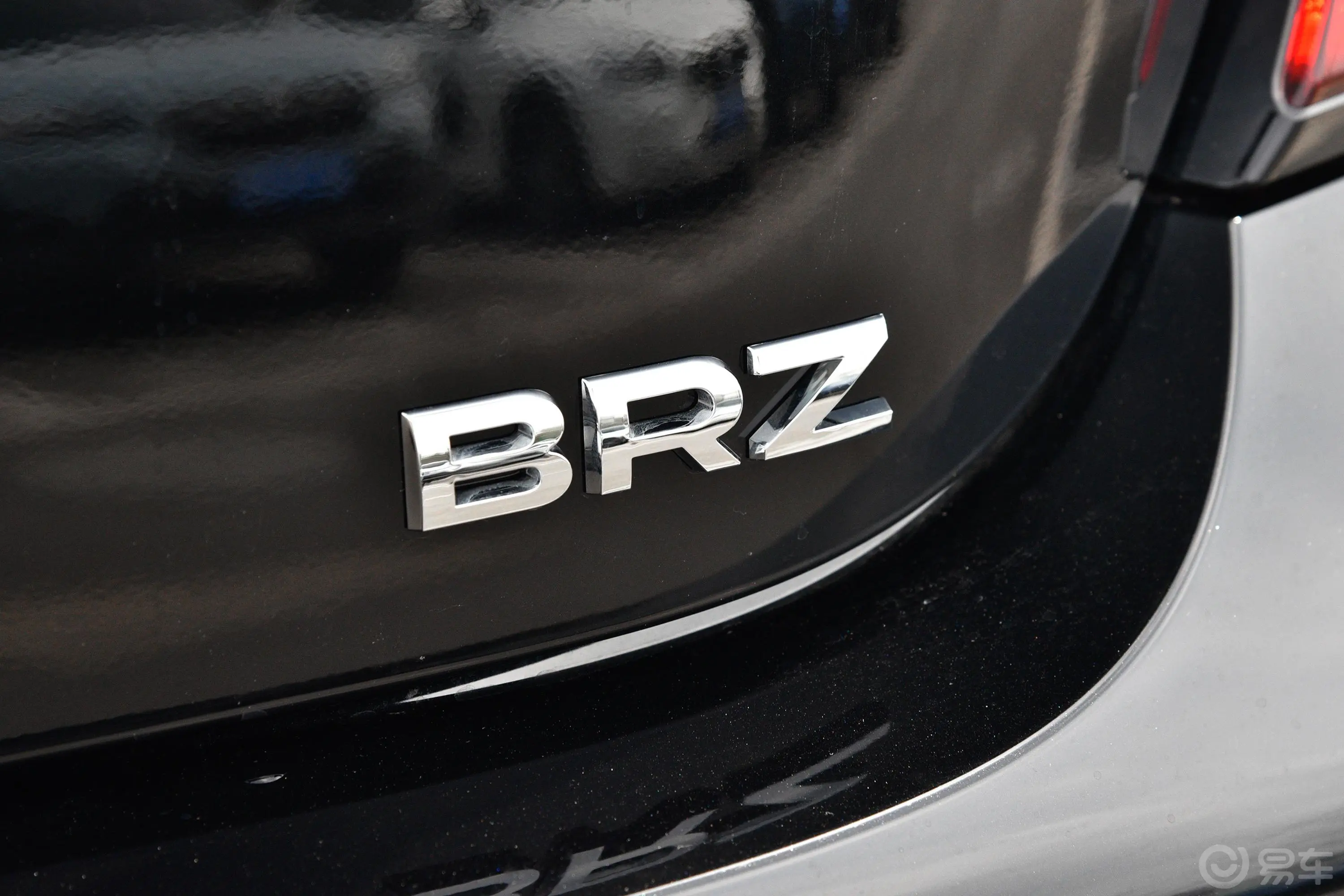 斯巴鲁BRZ2.4L 手动版外观细节