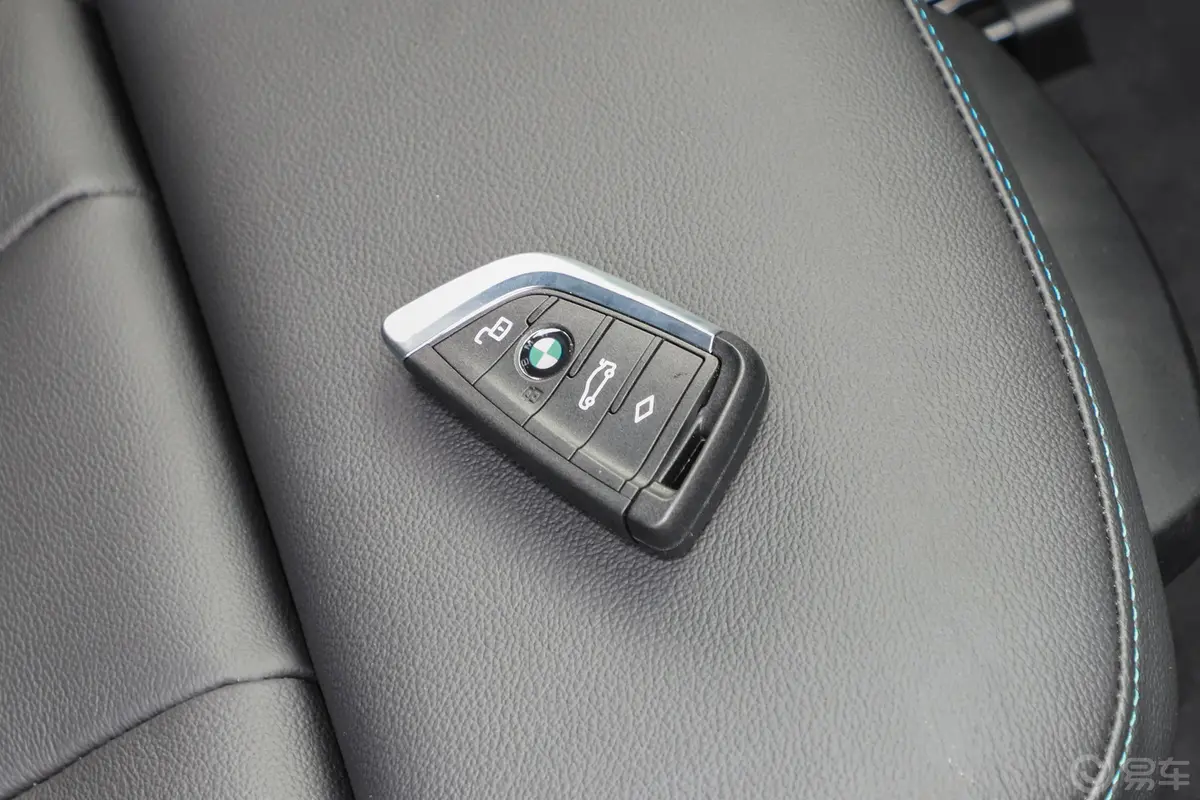 宝马Z4M40i M运动性能版钥匙正面