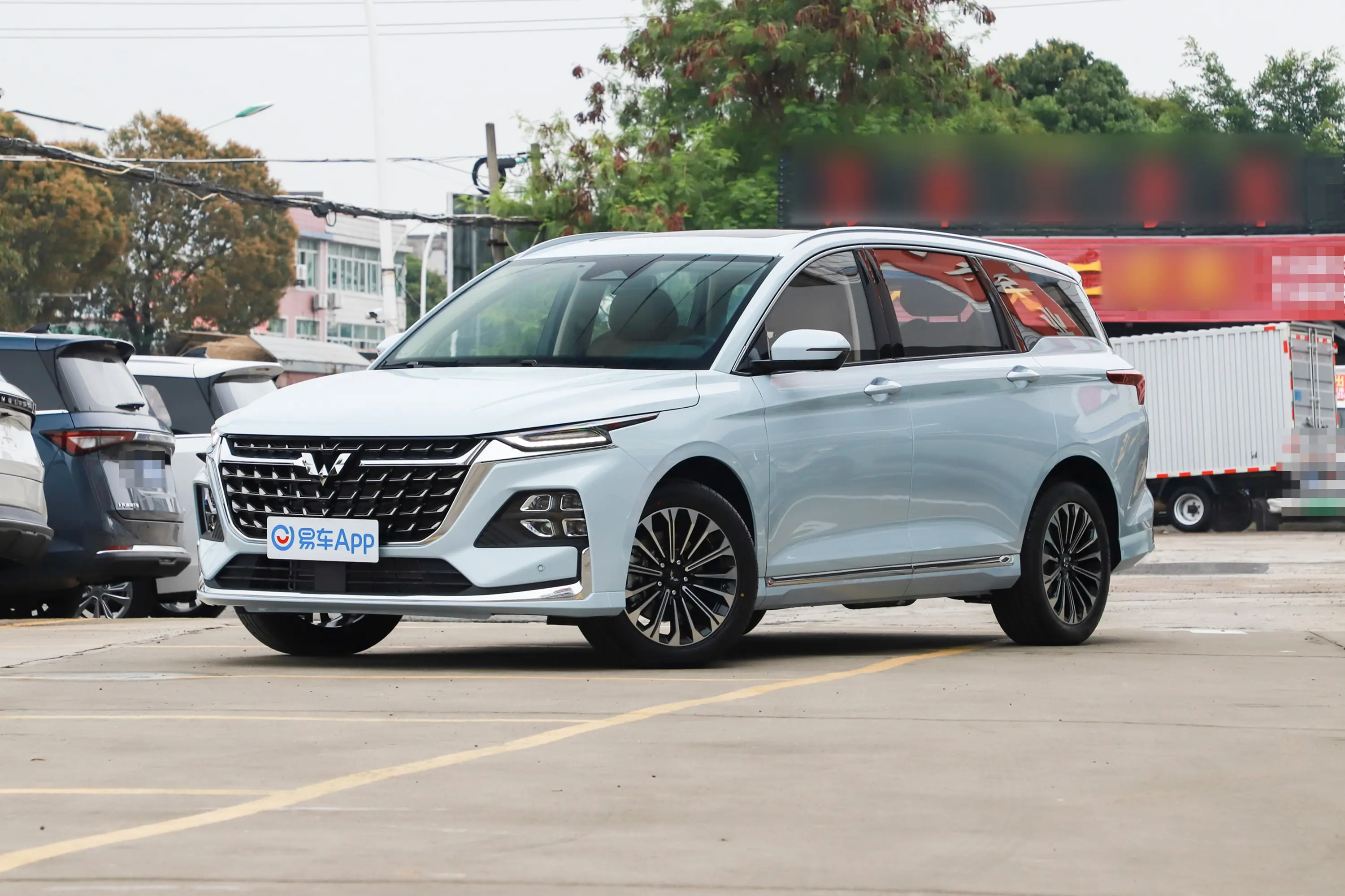 【五菱凯捷混动 铂金版 2.0L 奢享型侧前45度车头向左水平图片-汽车图片大全】-易车