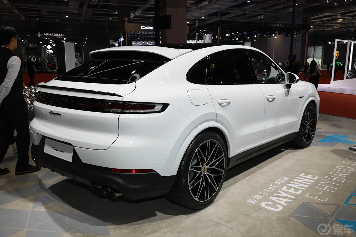 Cayenne E-HybridCayenne Coupé 2.0T