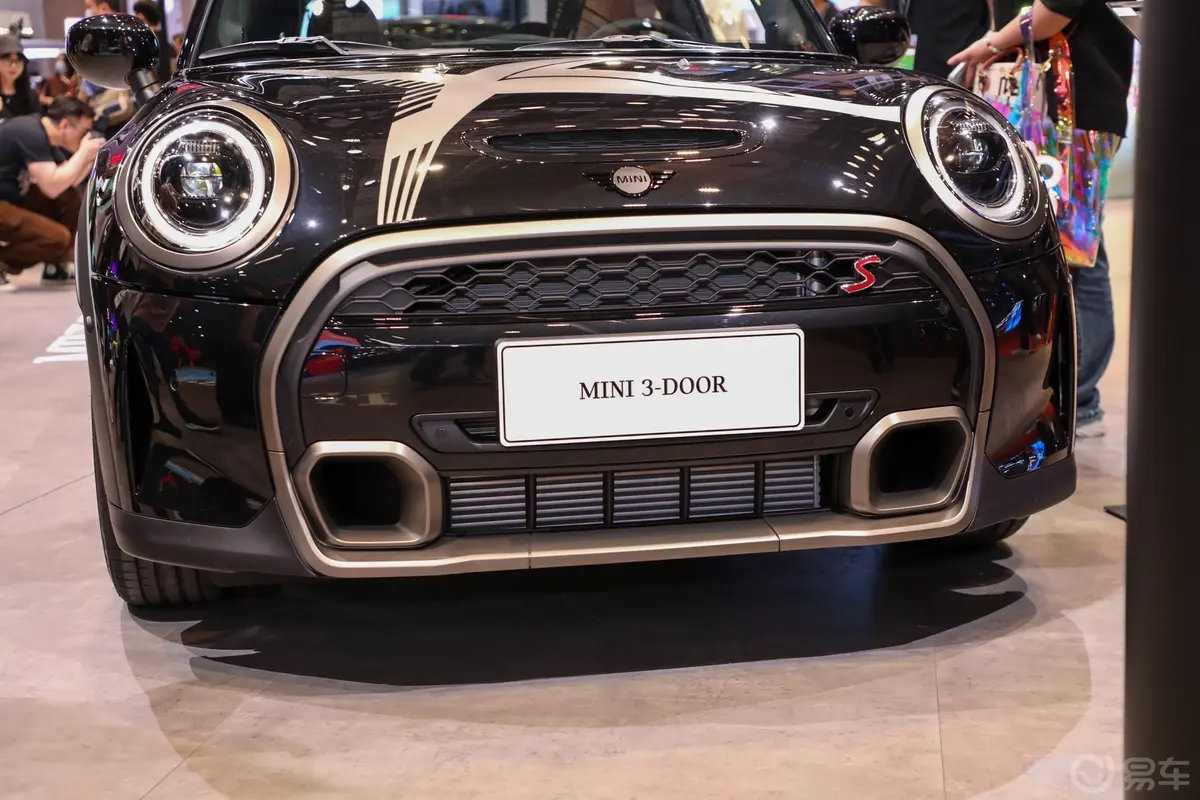 MINI2.0T COOPER S 国王十字特别版