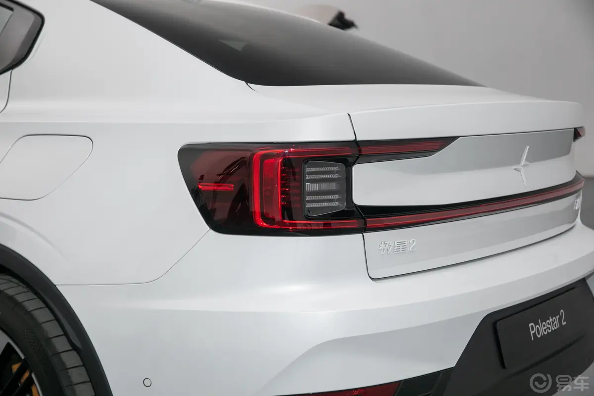 Polestar 2650km 双电机长续航版外观灯组