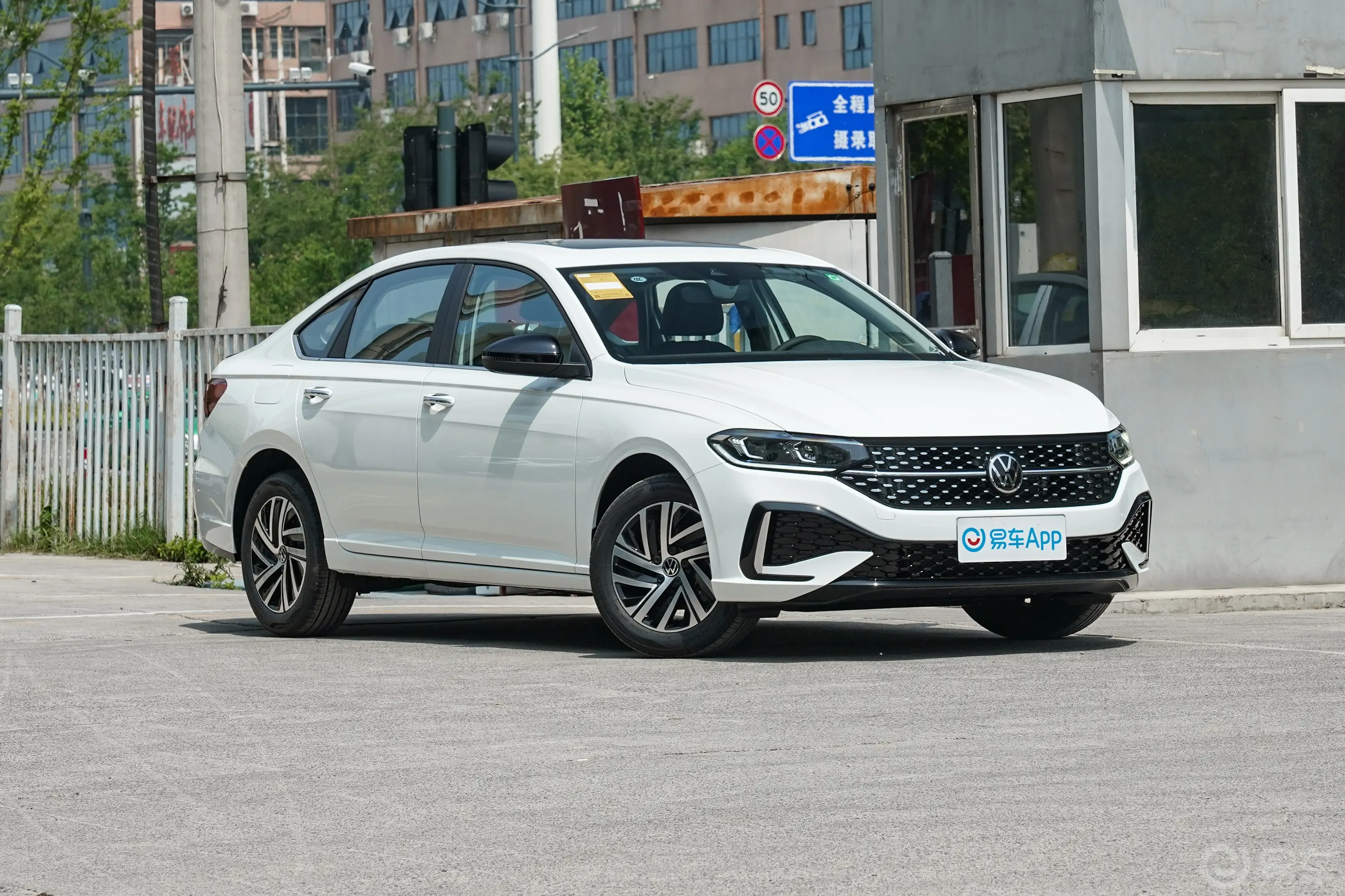 朗逸300TSI 双离合星空满逸版发动机特写