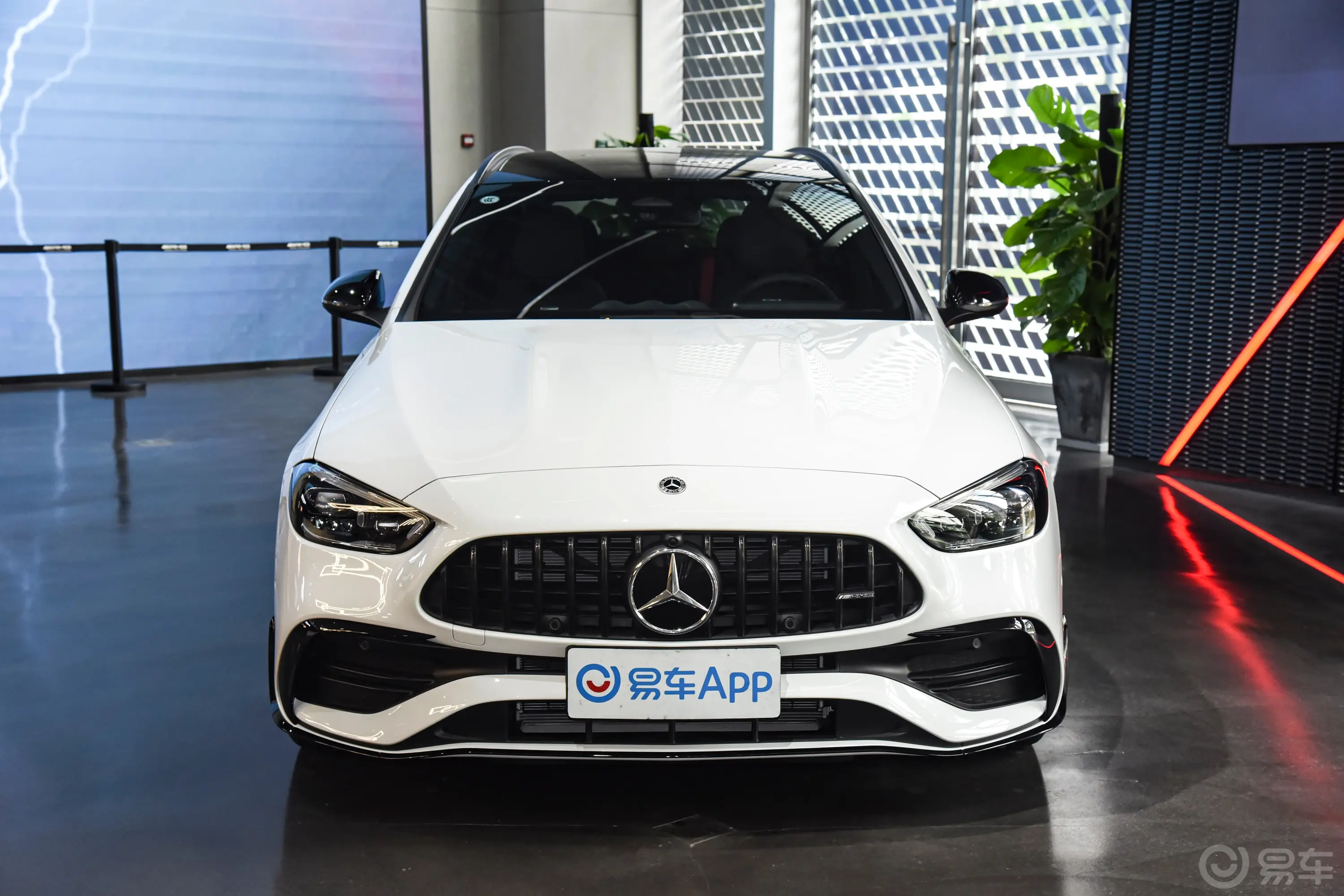 奔驰C级 AMGAMG C 43 4MATIC 旅行轿车 特别版正前水平