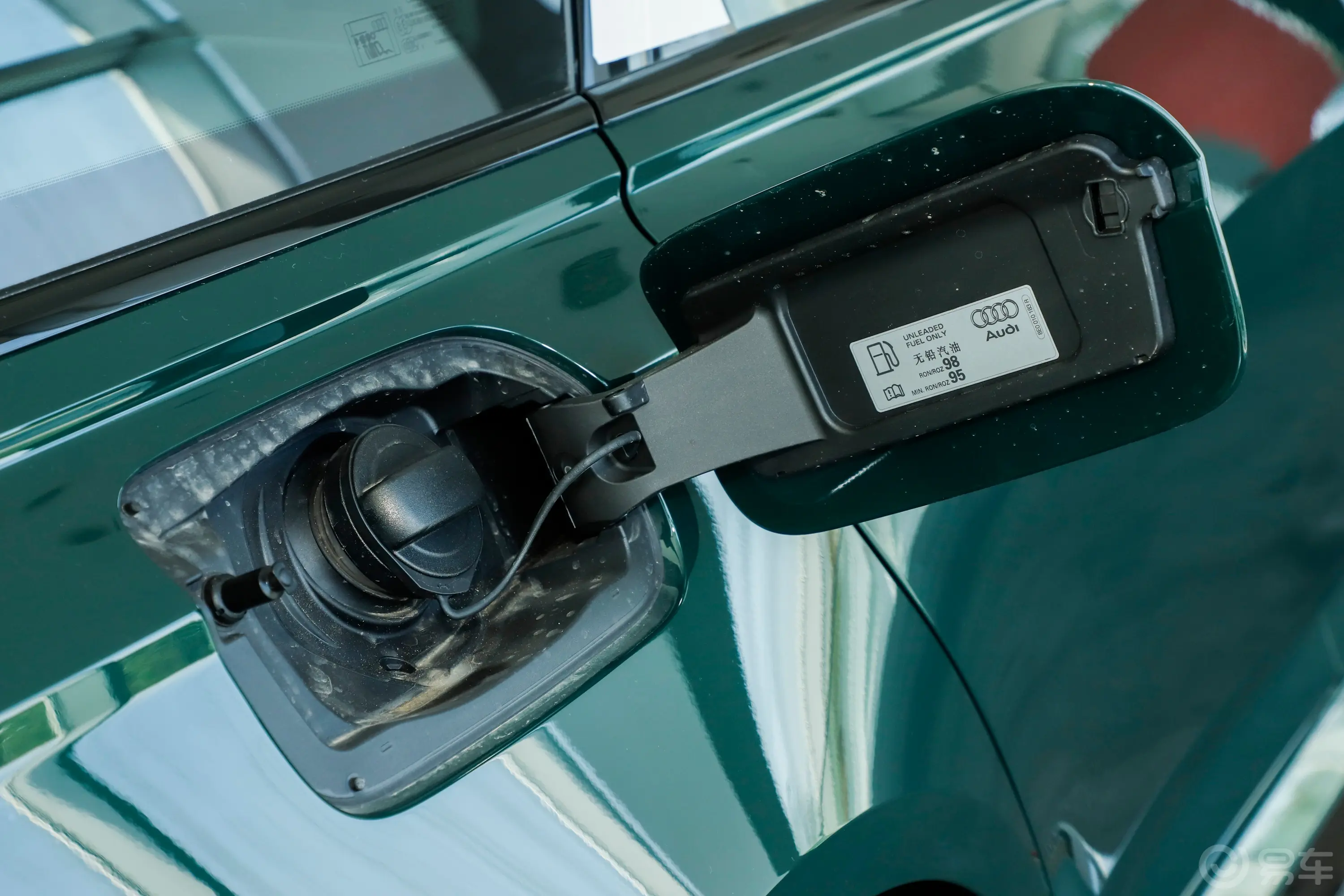 奥迪RS 64.0T Avant油箱盖