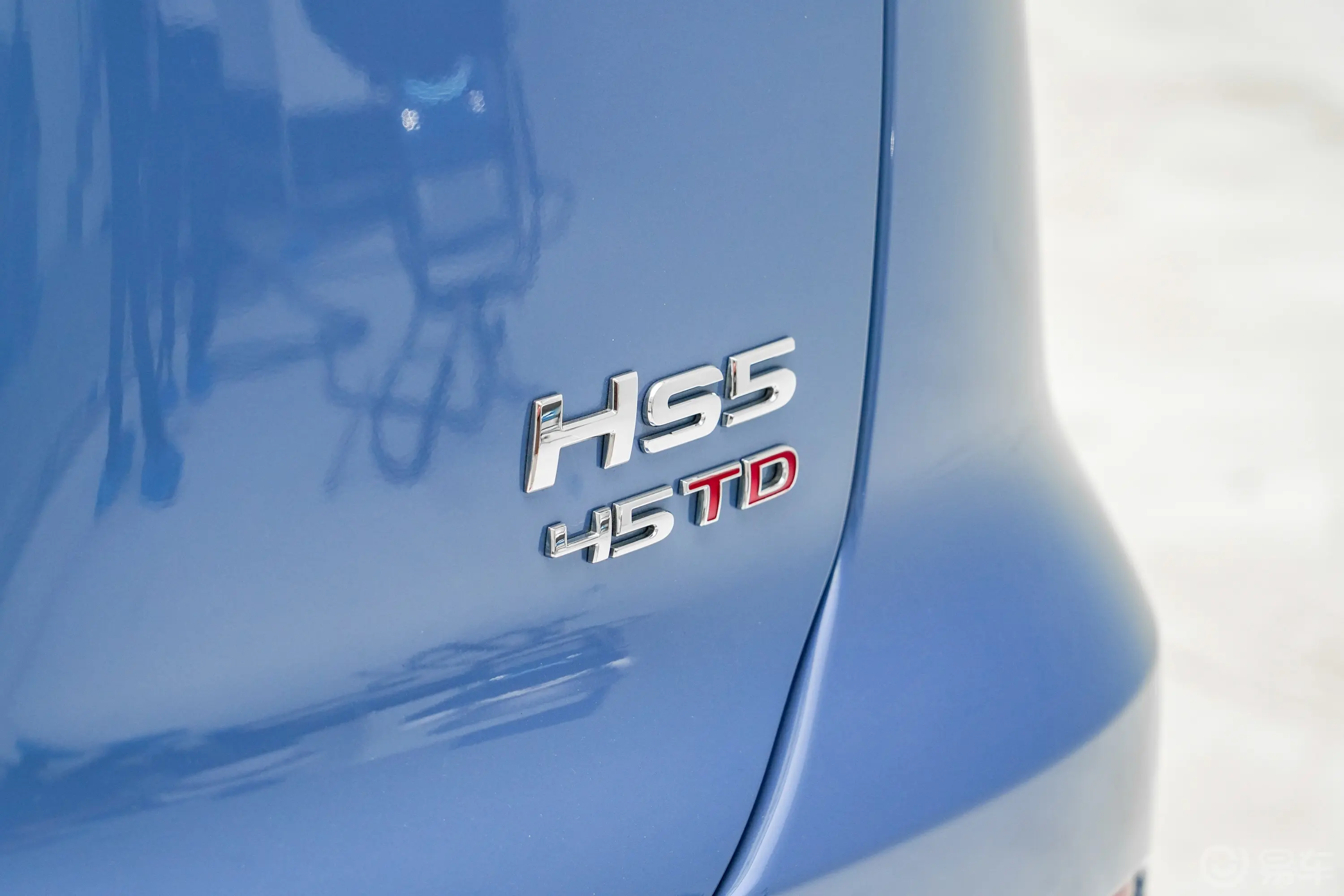 红旗HS52.0T 四驱旗领Pro版外观细节
