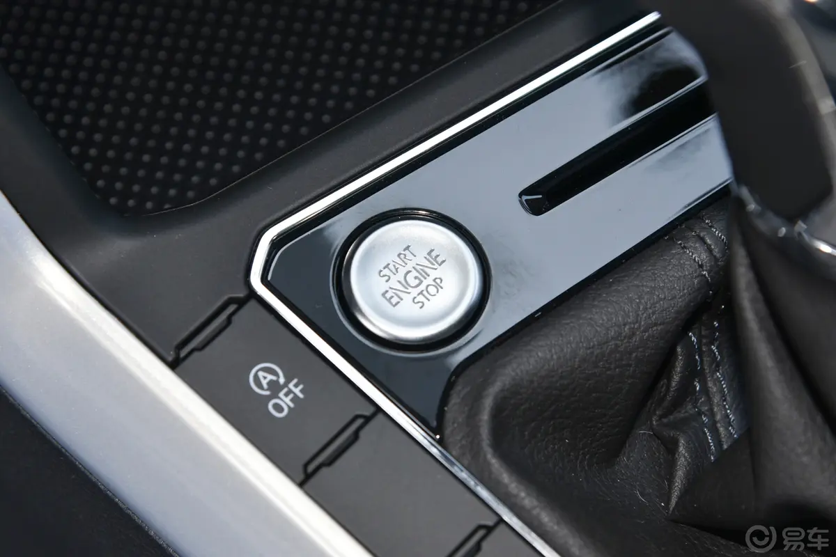 Polo改款 Plus 1.5L 自动潮酷智尊版钥匙孔或一键启动按键