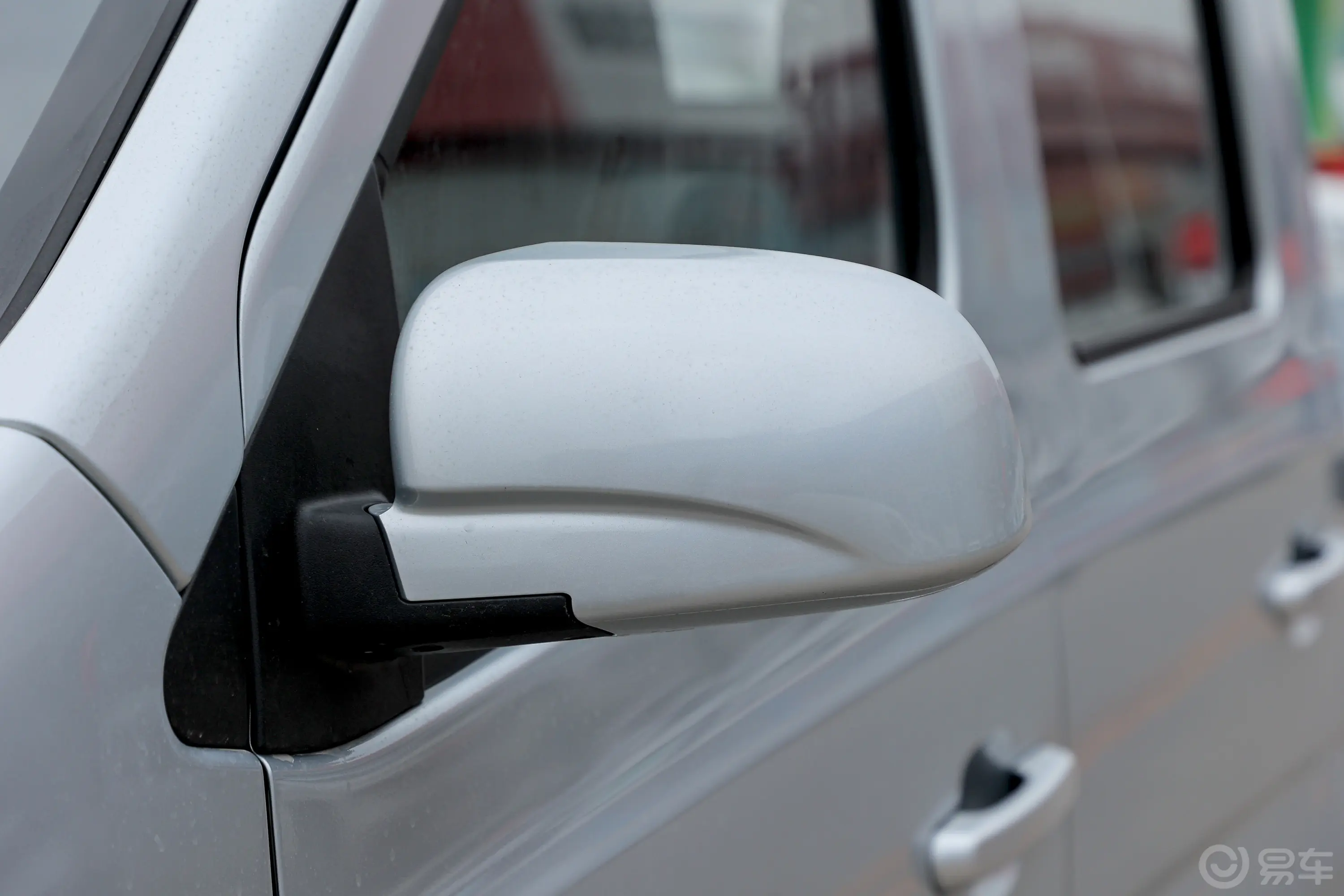 长安星卡1.5L 双排2.55米载货汽车豪华型主驾驶后视镜背面