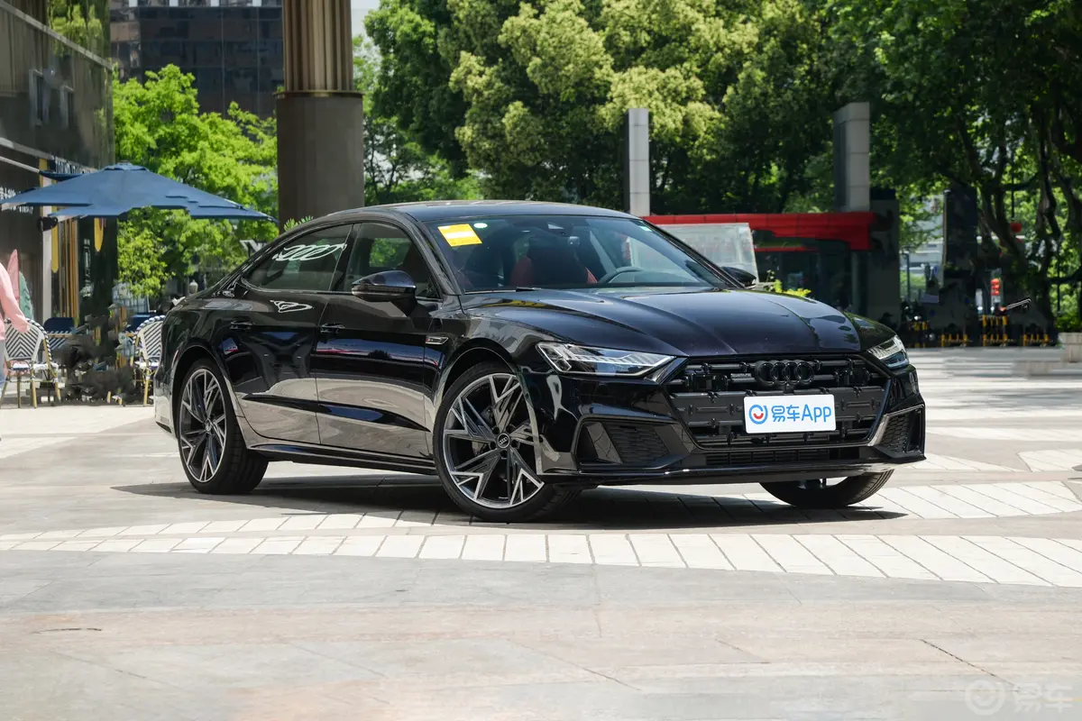 奥迪A7L45 TFSI quattro S-line 黑武士版外观细节