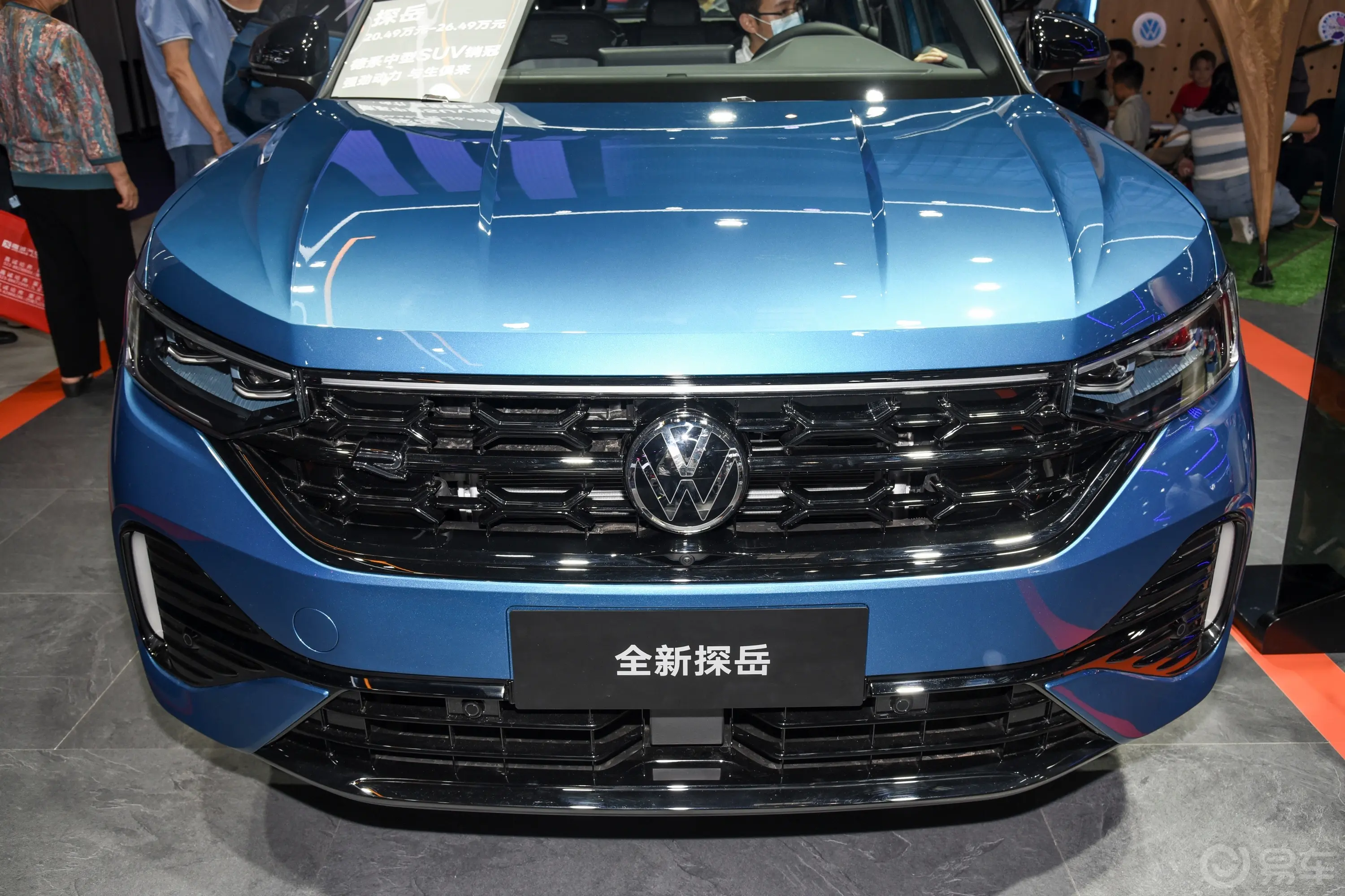 探岳改款 380TSI 四驱R-Line Pro智慧版外观细节