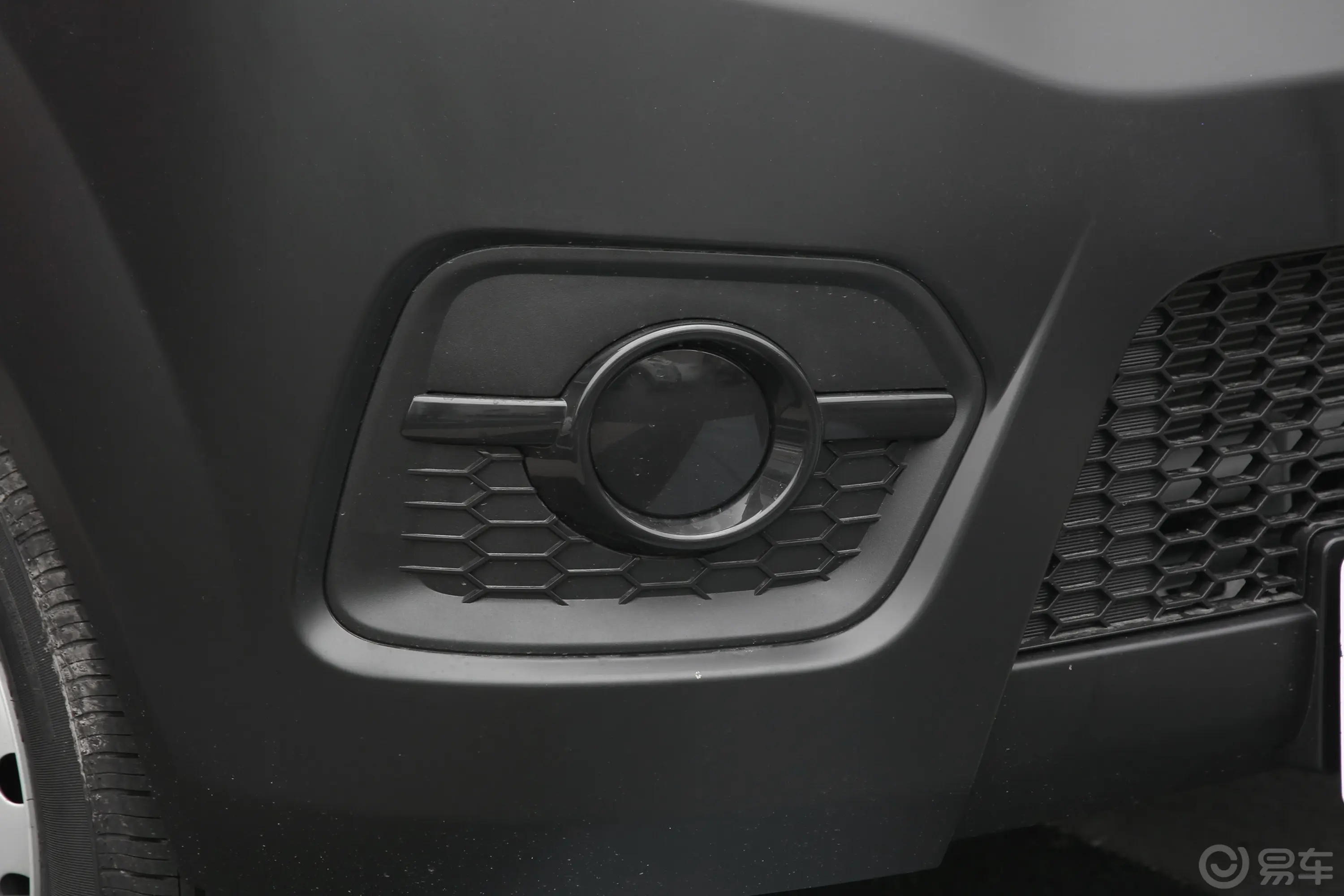 金杯小海狮X301.5L 客车超享型无空调版 5/6/7座 CNG外观细节