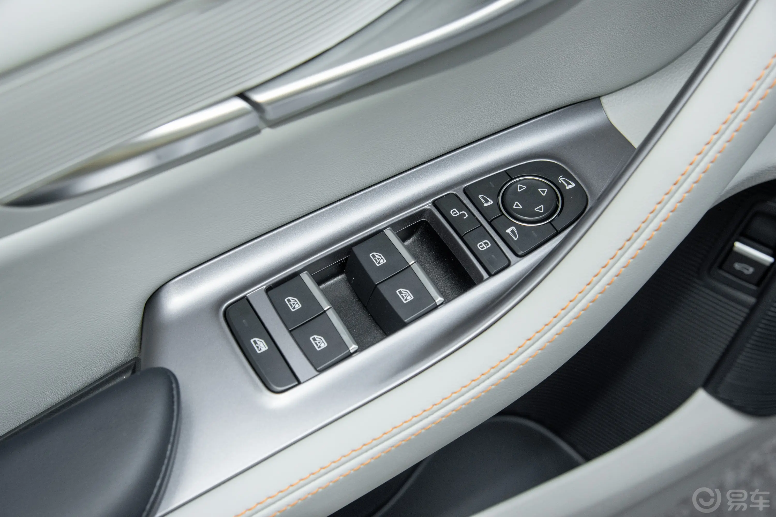 宋PLUS新能源EV 冠军版 520km 尊贵型车窗调节整体